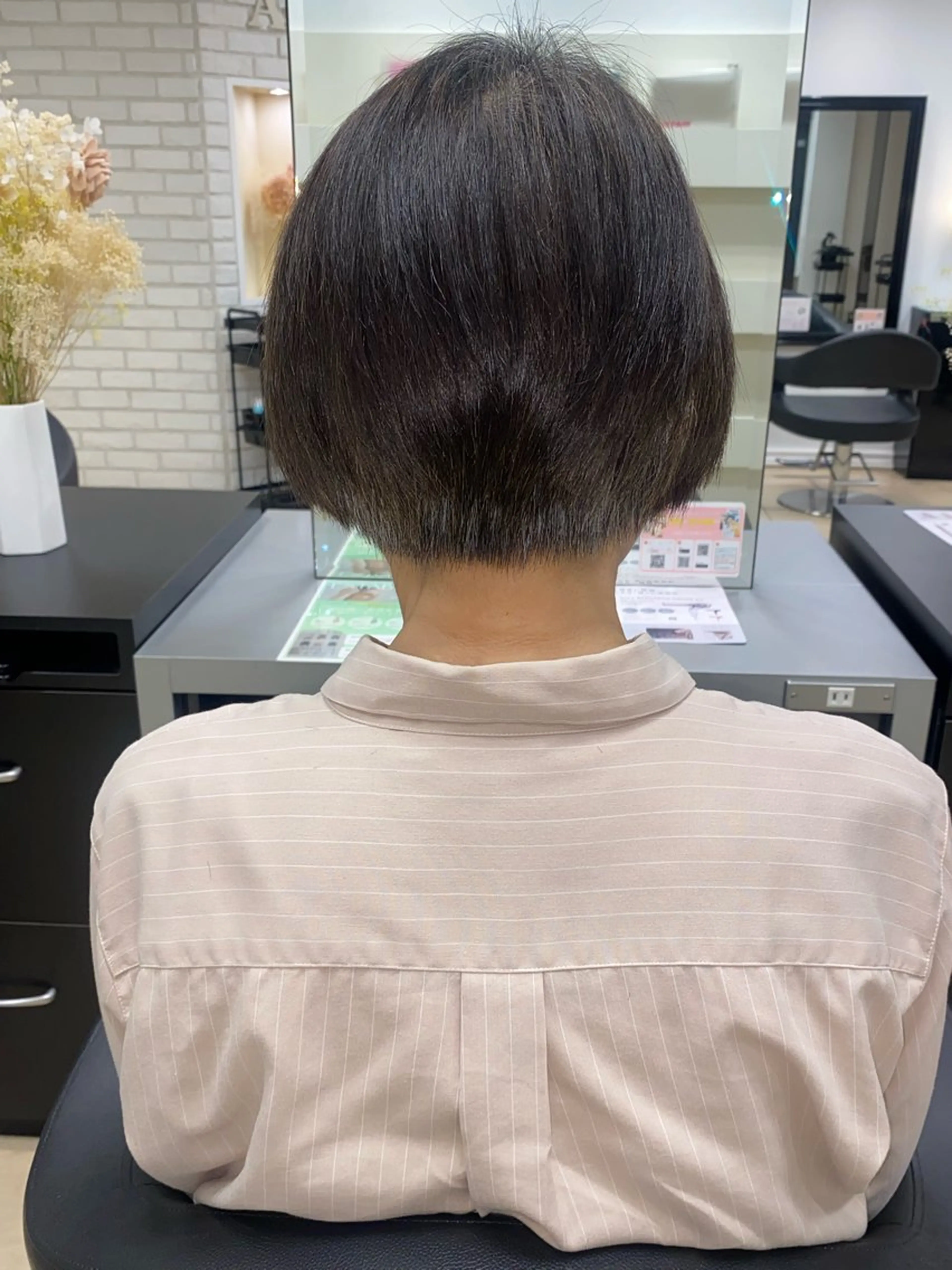 ショート 長谷川 祥子のヘアスタイル