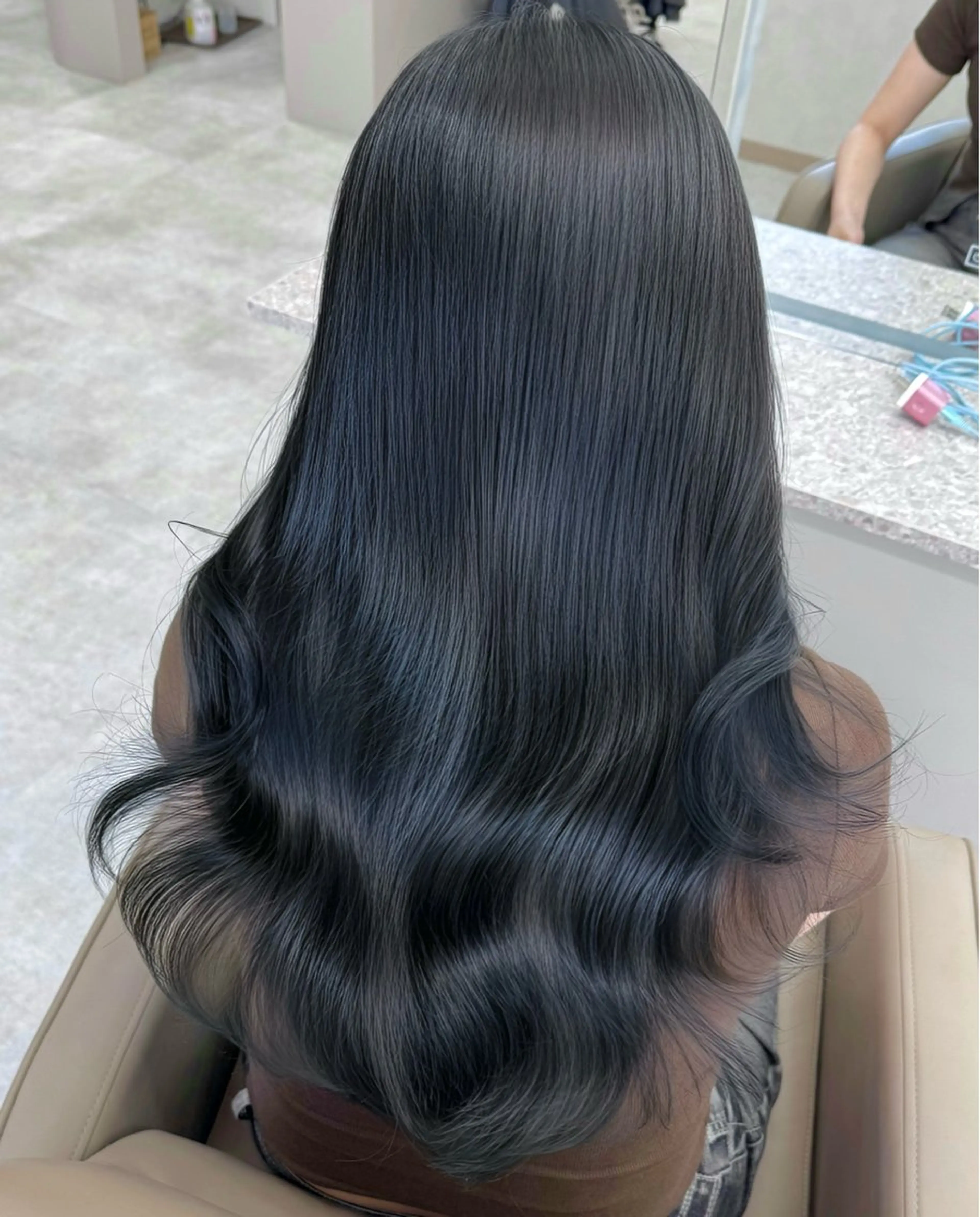 ロング すずか ／艶感カラー🪽🫧のヘアスタイル