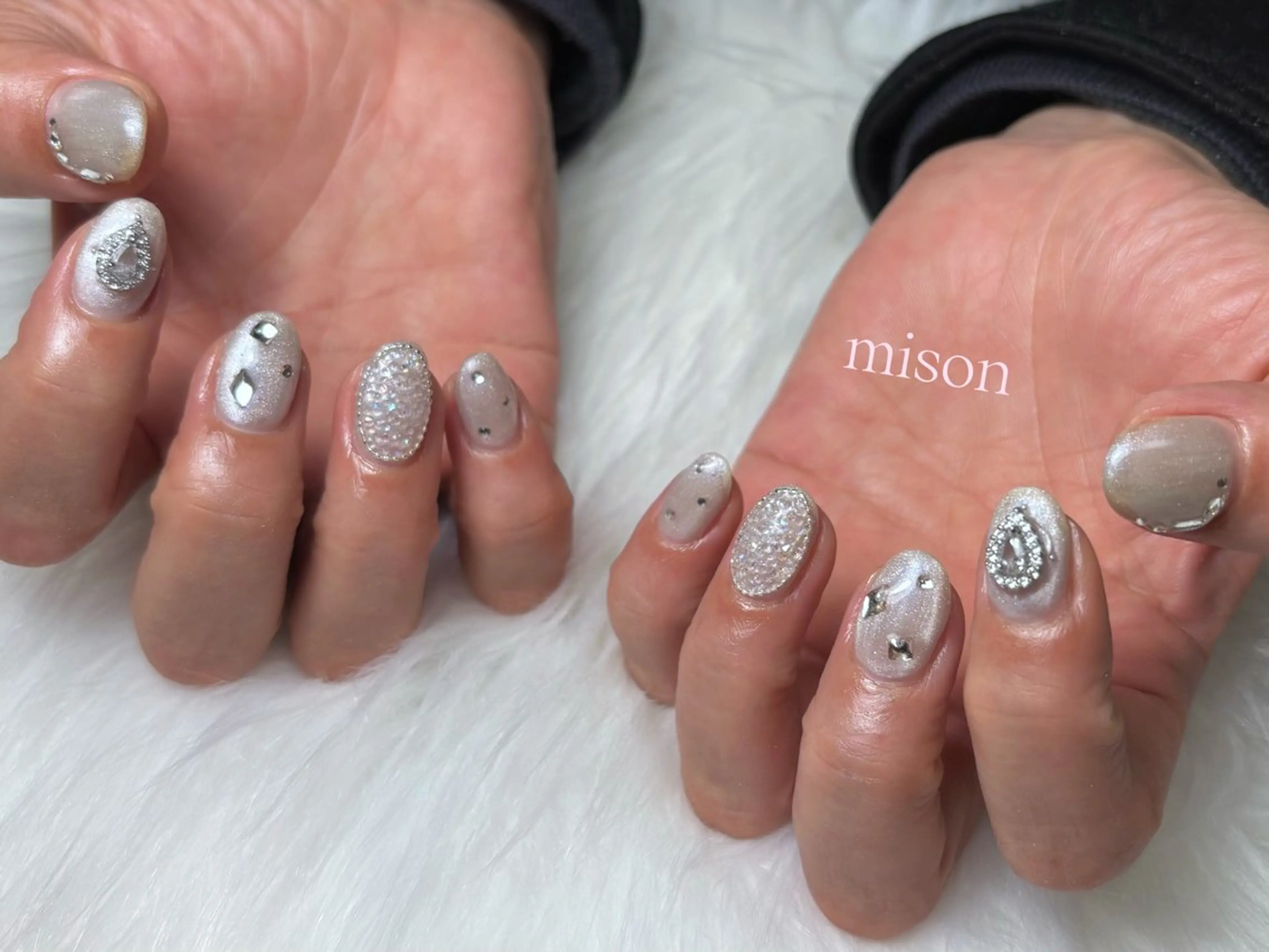 ネイル mison 安形友花のネイルデザイン