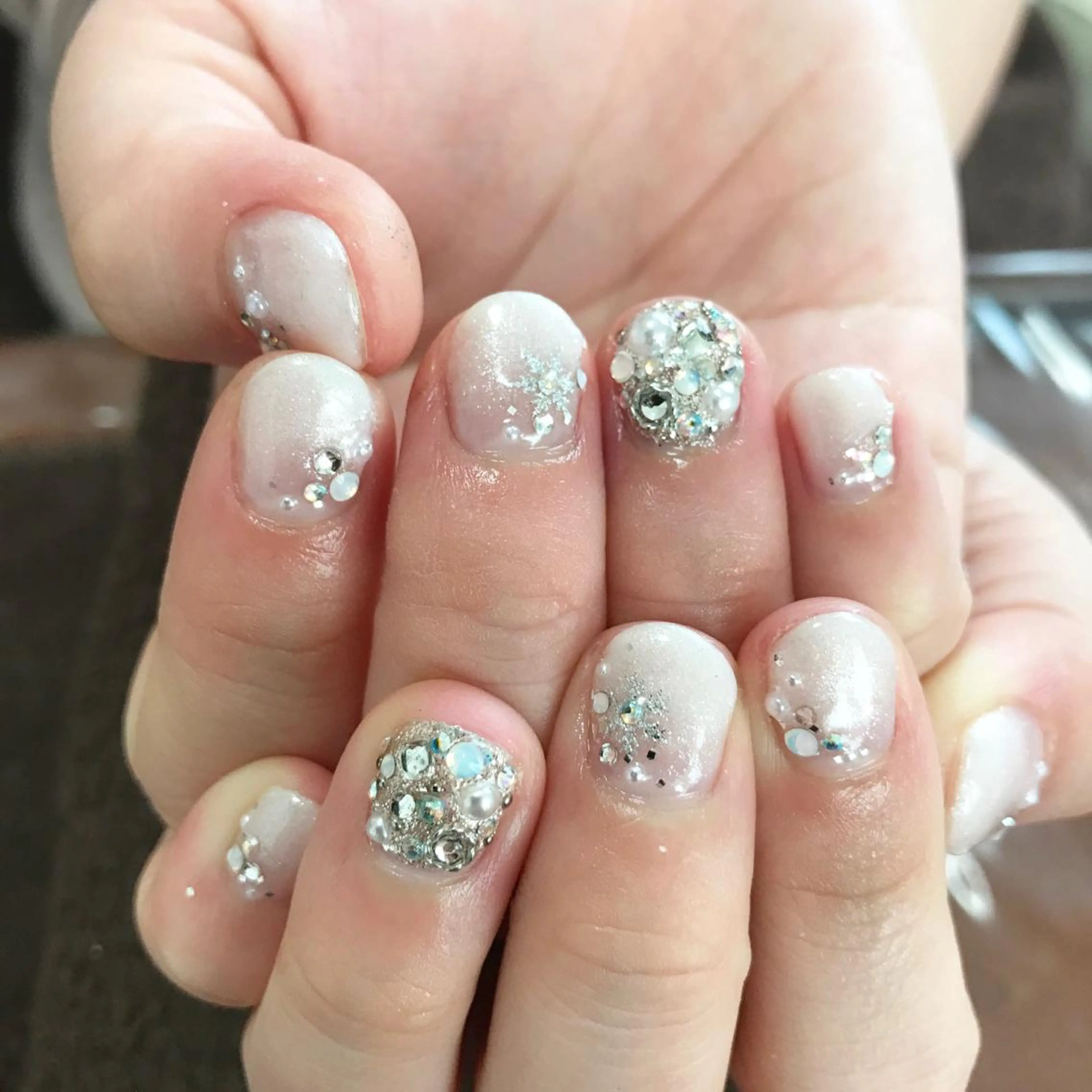 ネイル キラキラネイル Kikilea nailのネイルデザイン
