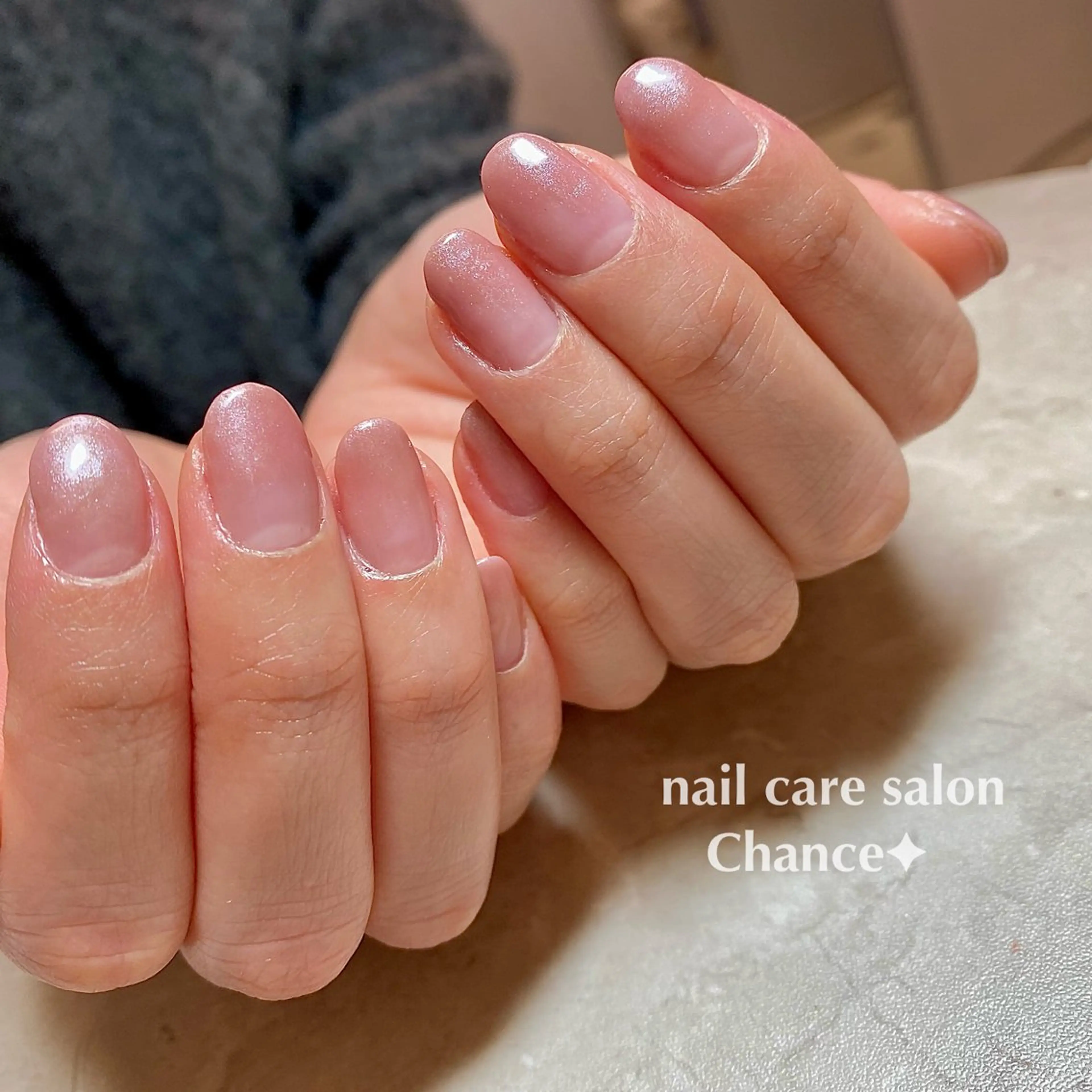 グラデーションネイル（オフ代無料/リピーター様可）の写真