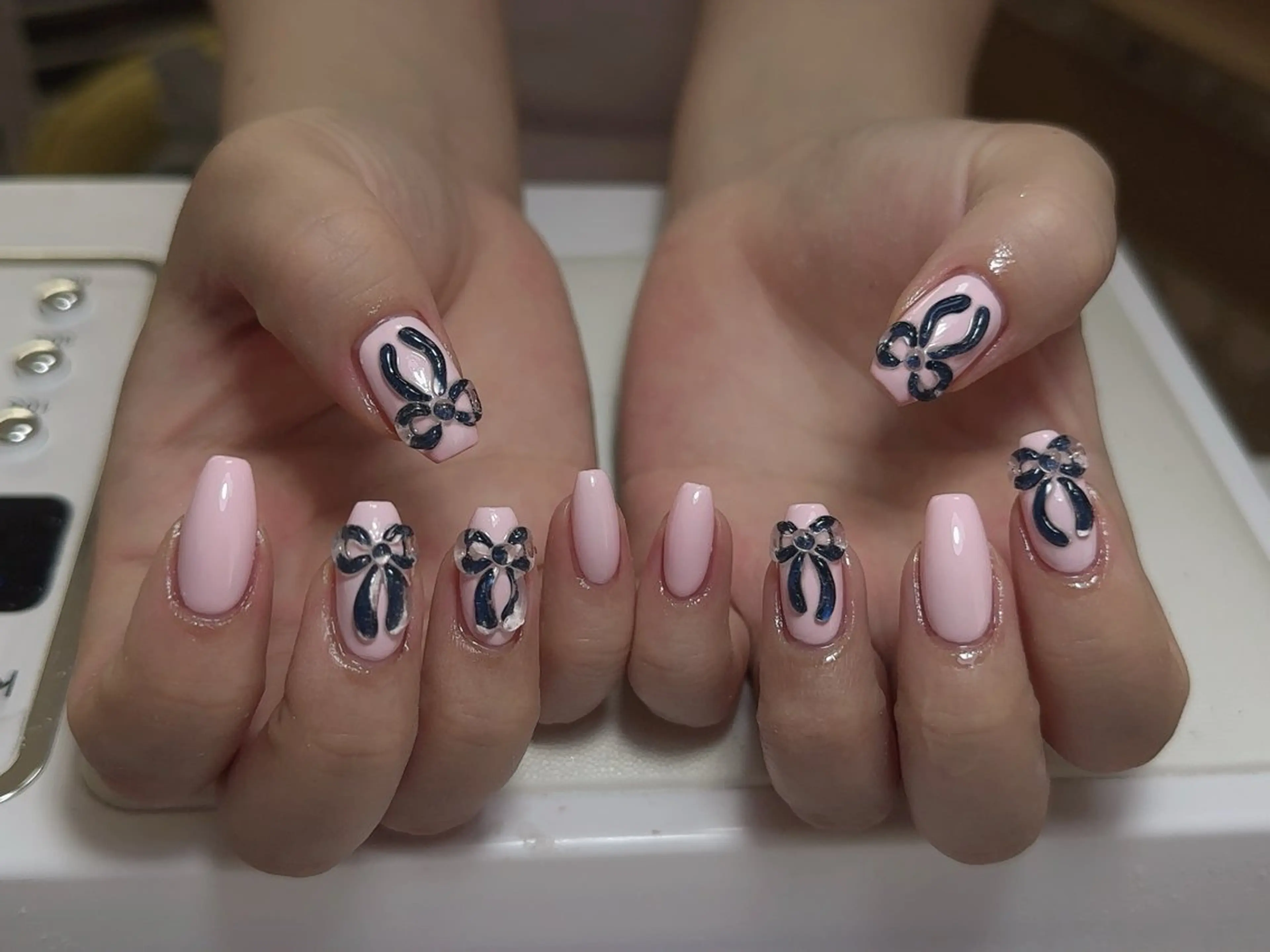 ネイル ハンドネイル NAIL CIRCLESのネイルデザイン