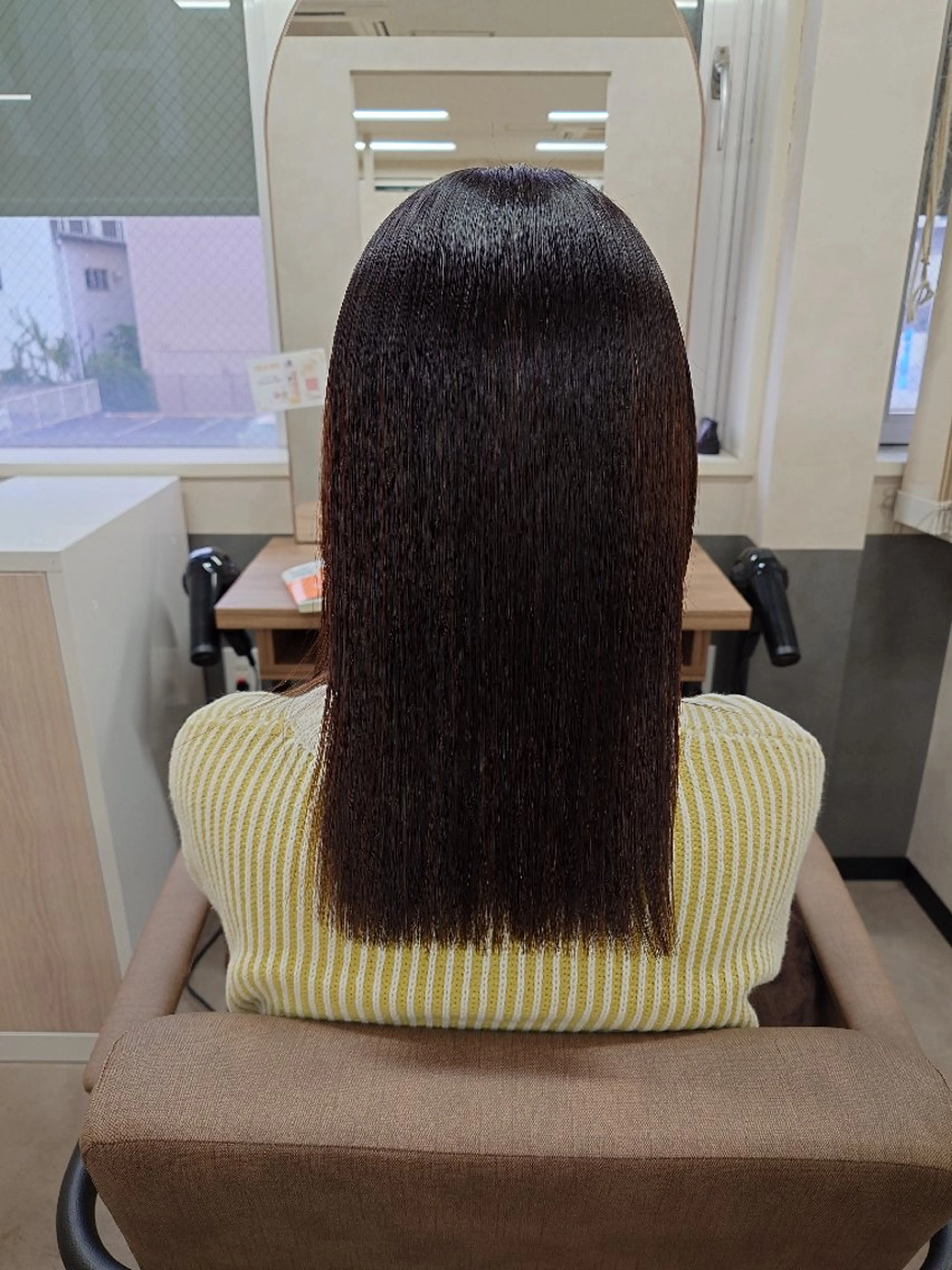 セミロング 髪質改善 縮毛矯正 カット 縮毛矯正 トリートメント 宮永 🌟のヘアスタイル