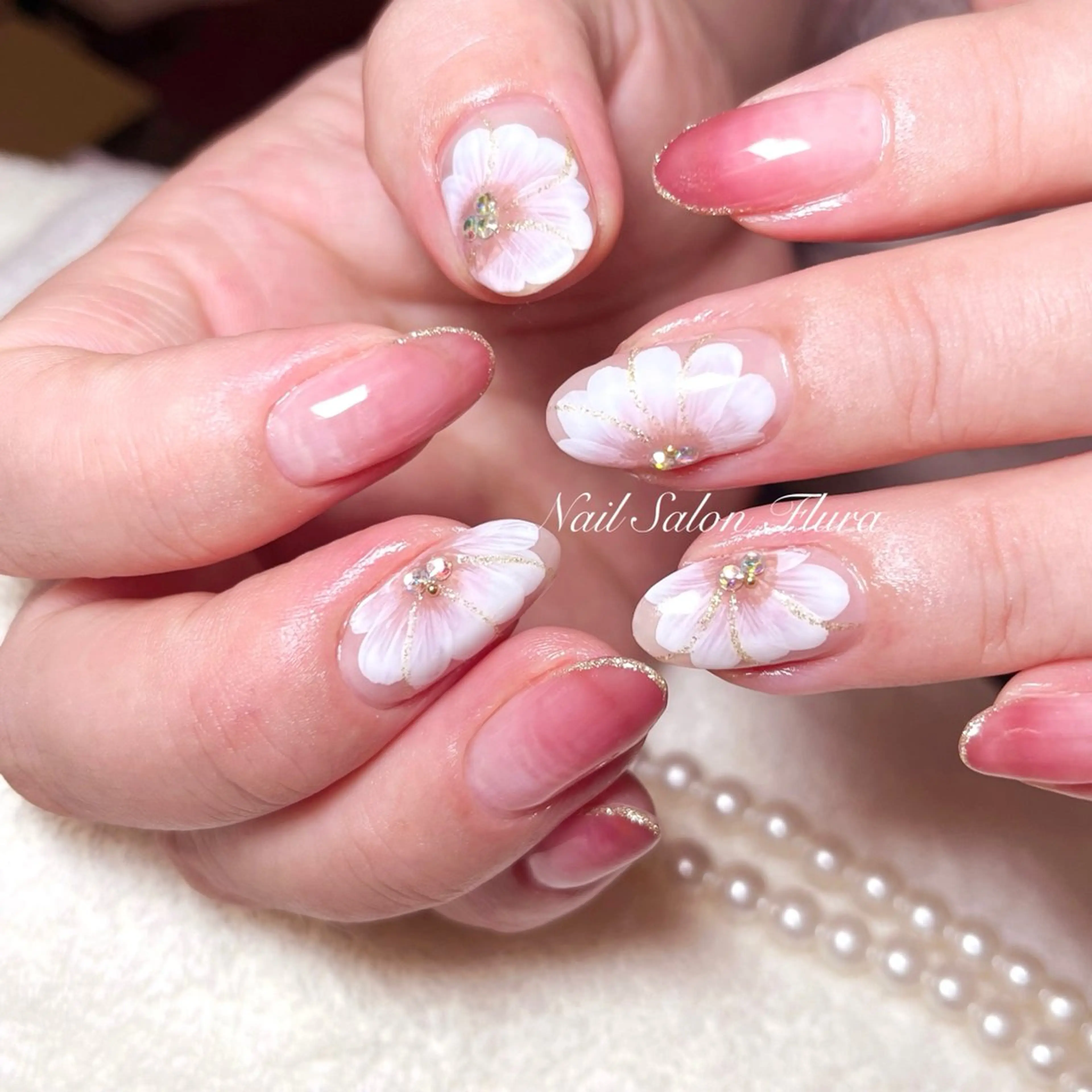 ネイル NailSalon Fluraのネイルデザイン