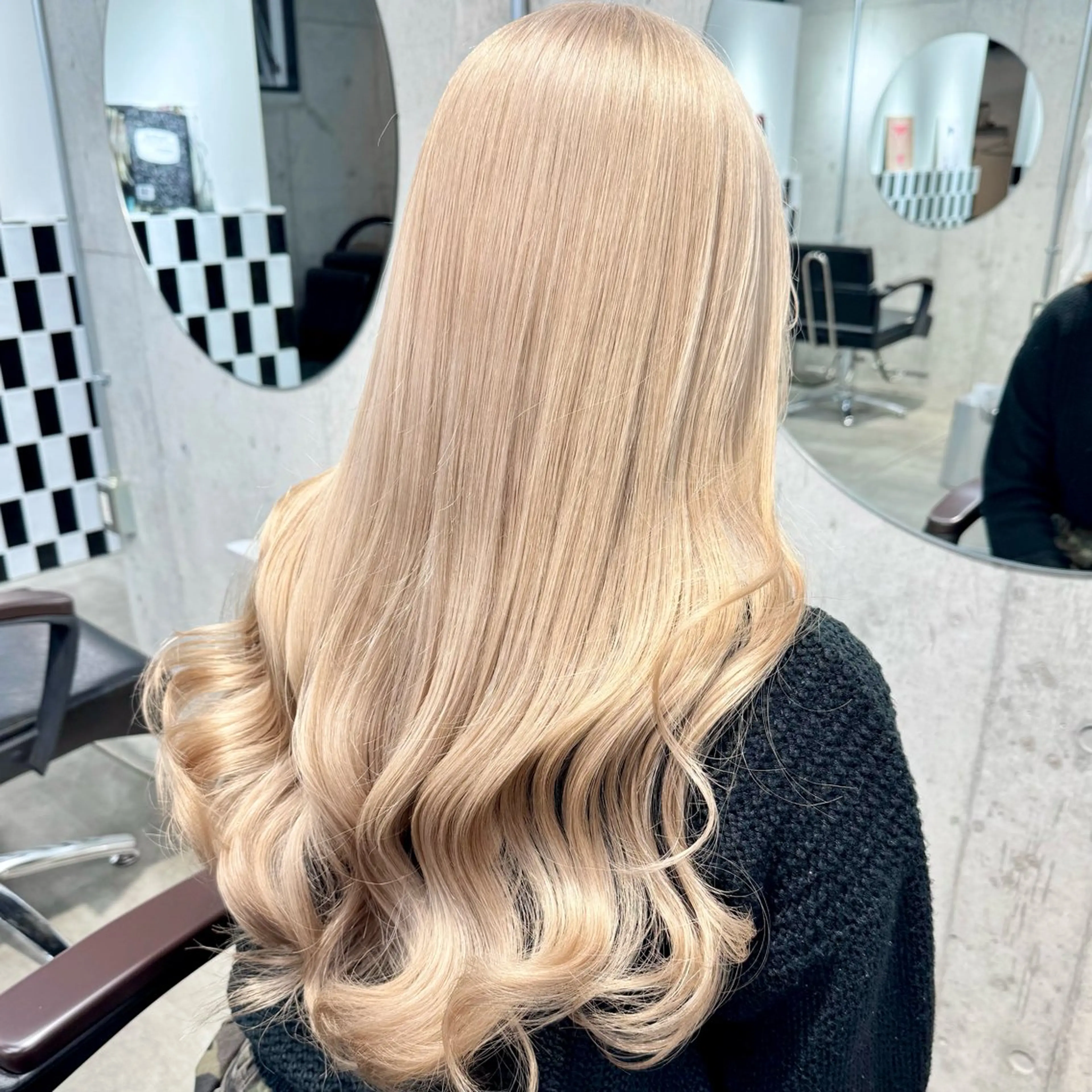 ロング カラー パーマ ヘアアレンジ メンズ キッズ ヘアセット 💖オタク美容師 ꒰ঌ♡モモ♡໒꒱のヘアスタイル