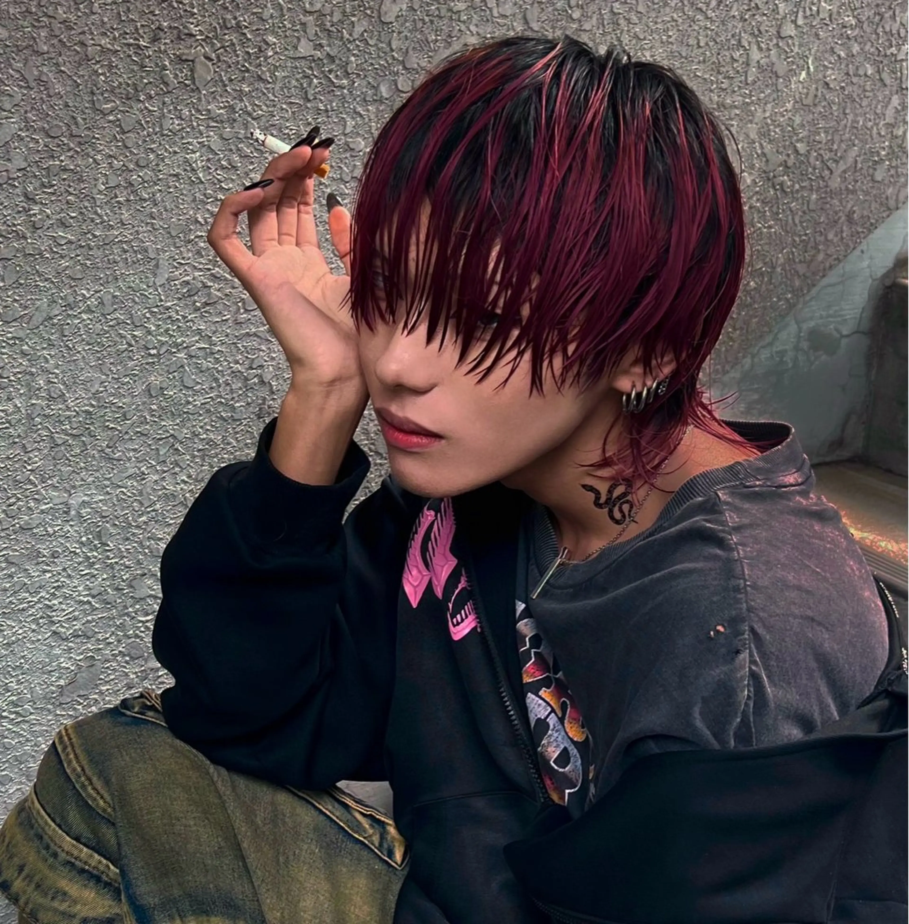 ミディアム カラー メンズ メンズブリーチ メンズハイトーン マッシュ ブリーチ ハイトーンカラー カット ヘアカラー メンズカット特化🐺 メンズウルフ/置塩祥のヘアスタイル