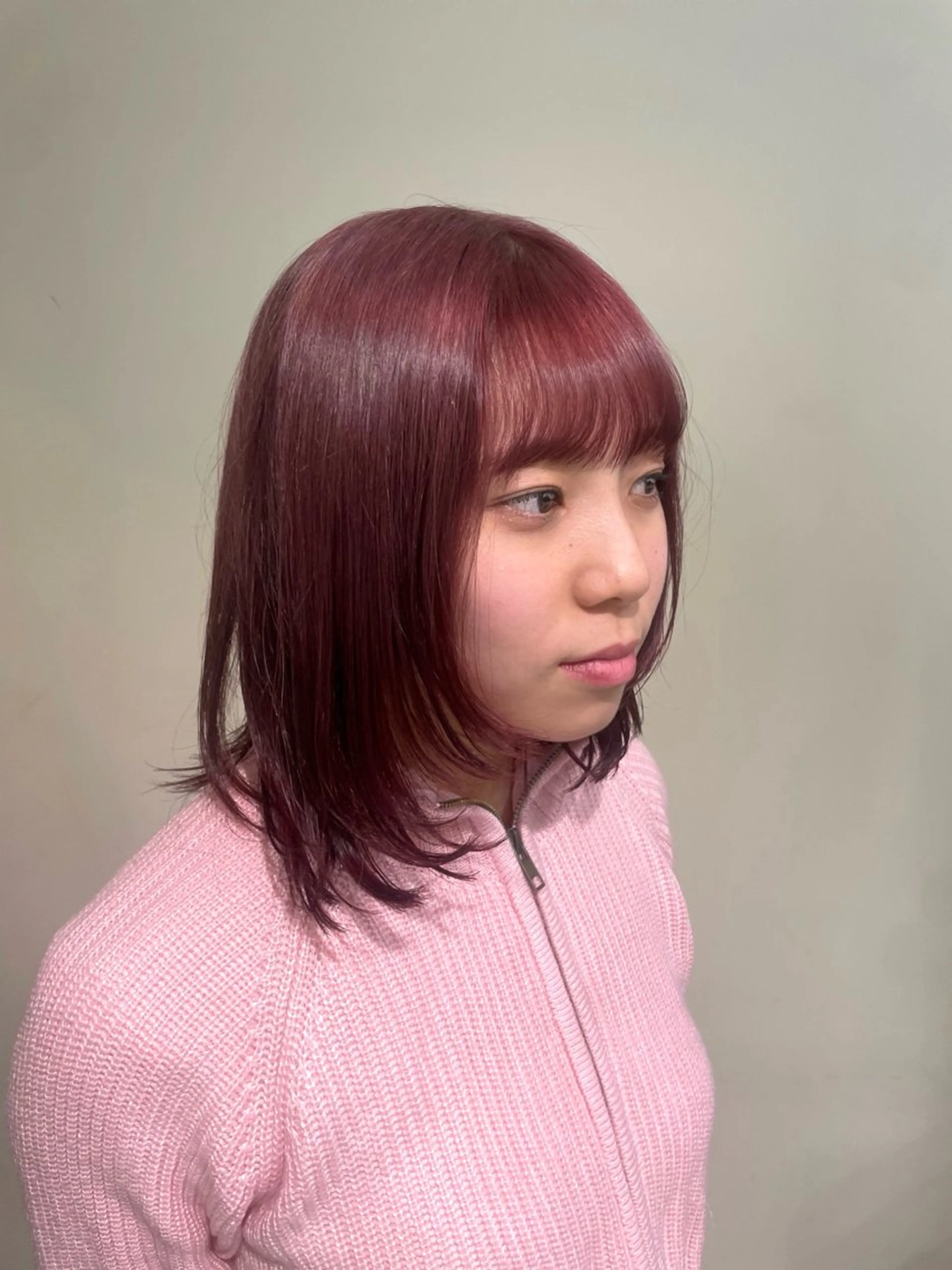 ミディアム ミディアムパーマ アッシュ ボブ 顔まわりレイヤー レイヤーカット カット ヘアカラー 🐶メンズカット SYUMA🐶のヘアスタイル