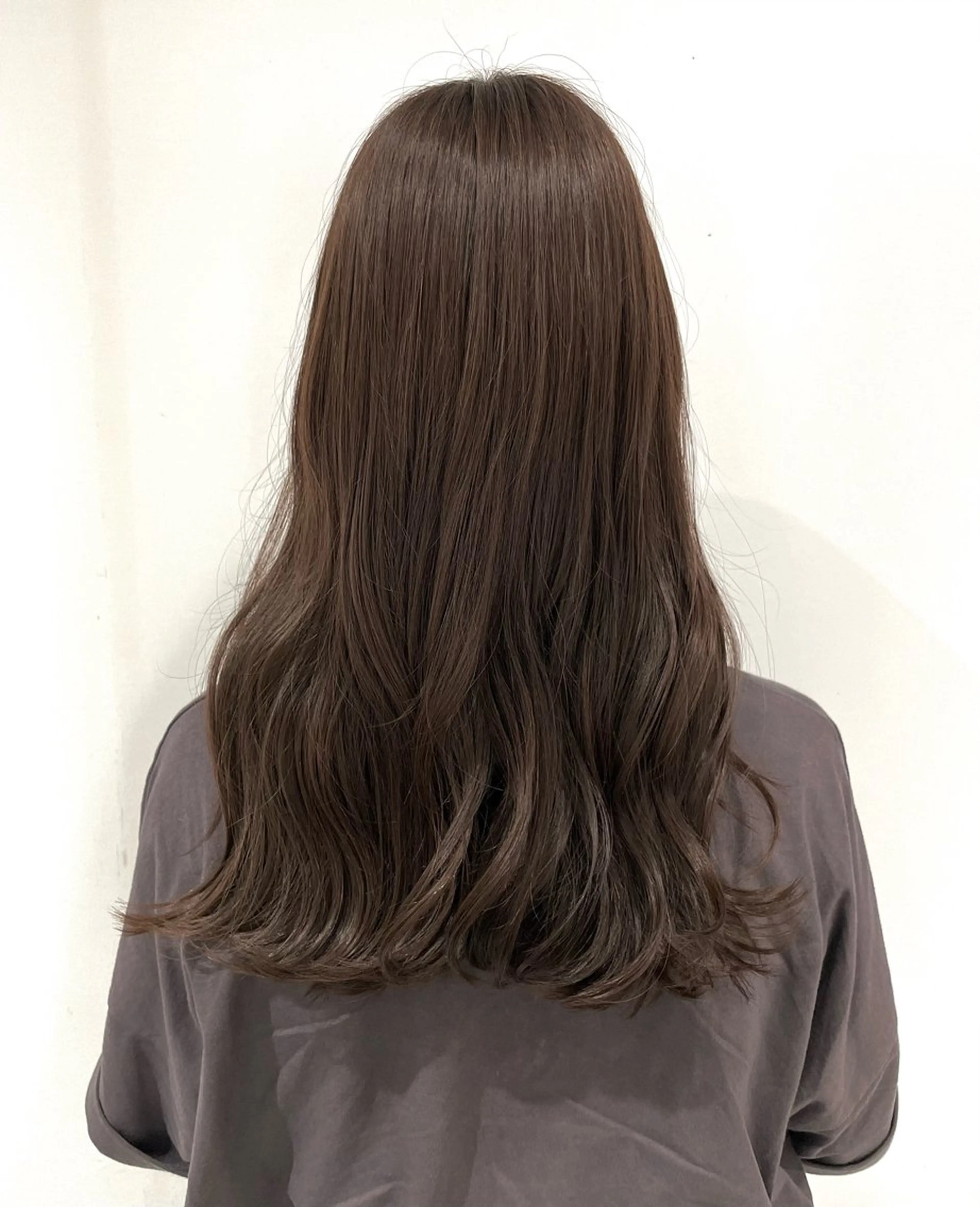 セミロング カラー ベージュカラー オリーブベージュ オレンジ ヘアカラー トリートメント 青沼夏未/オリーブ/ 寒色カラーのヘアスタイル