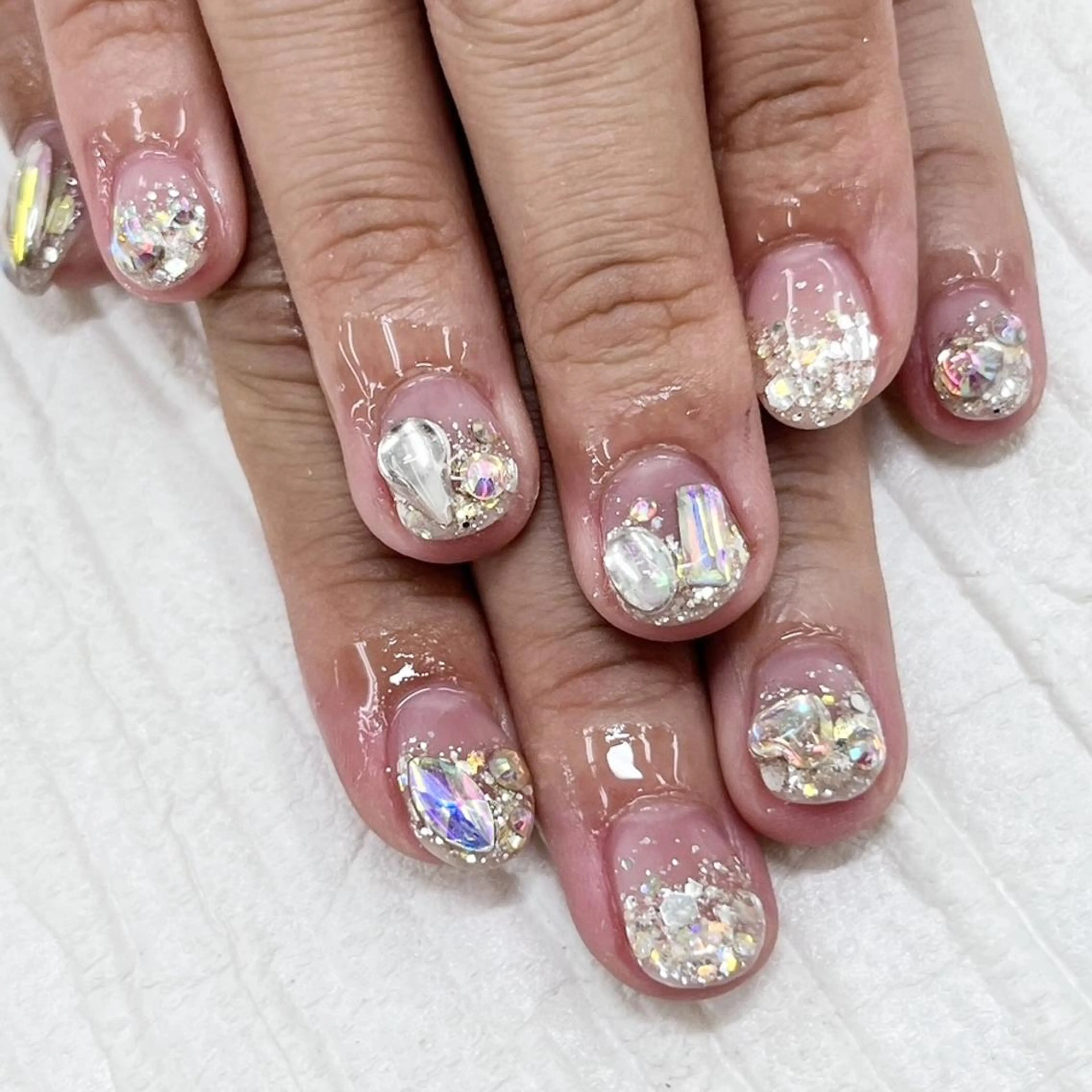 ネイル Nail salon Honey Beeのネイルデザイン