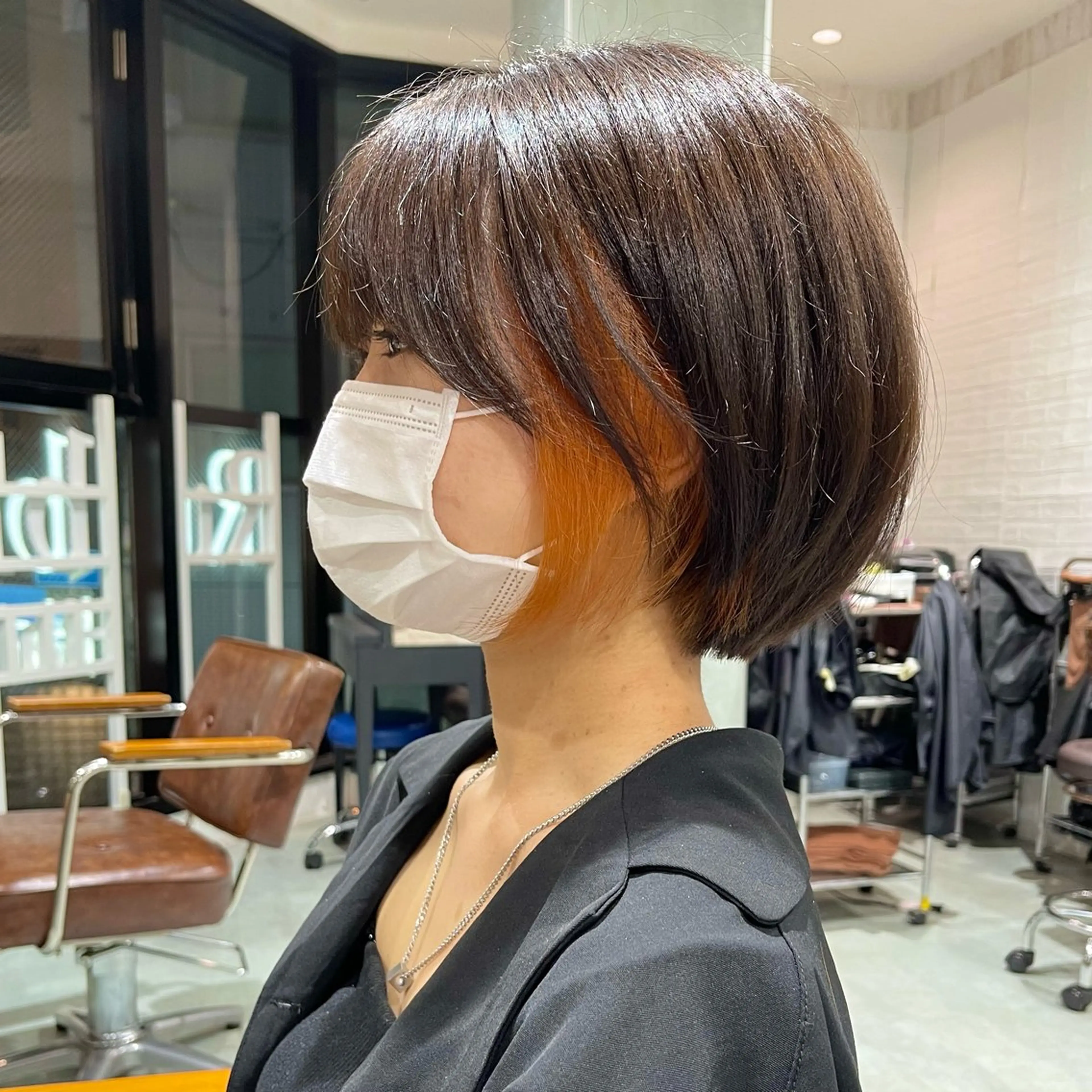 ショート カラー ショートヘア ヘアカラー 江藤貴基 レイヤー カット【駅徒歩⑥歩】のヘアスタイル