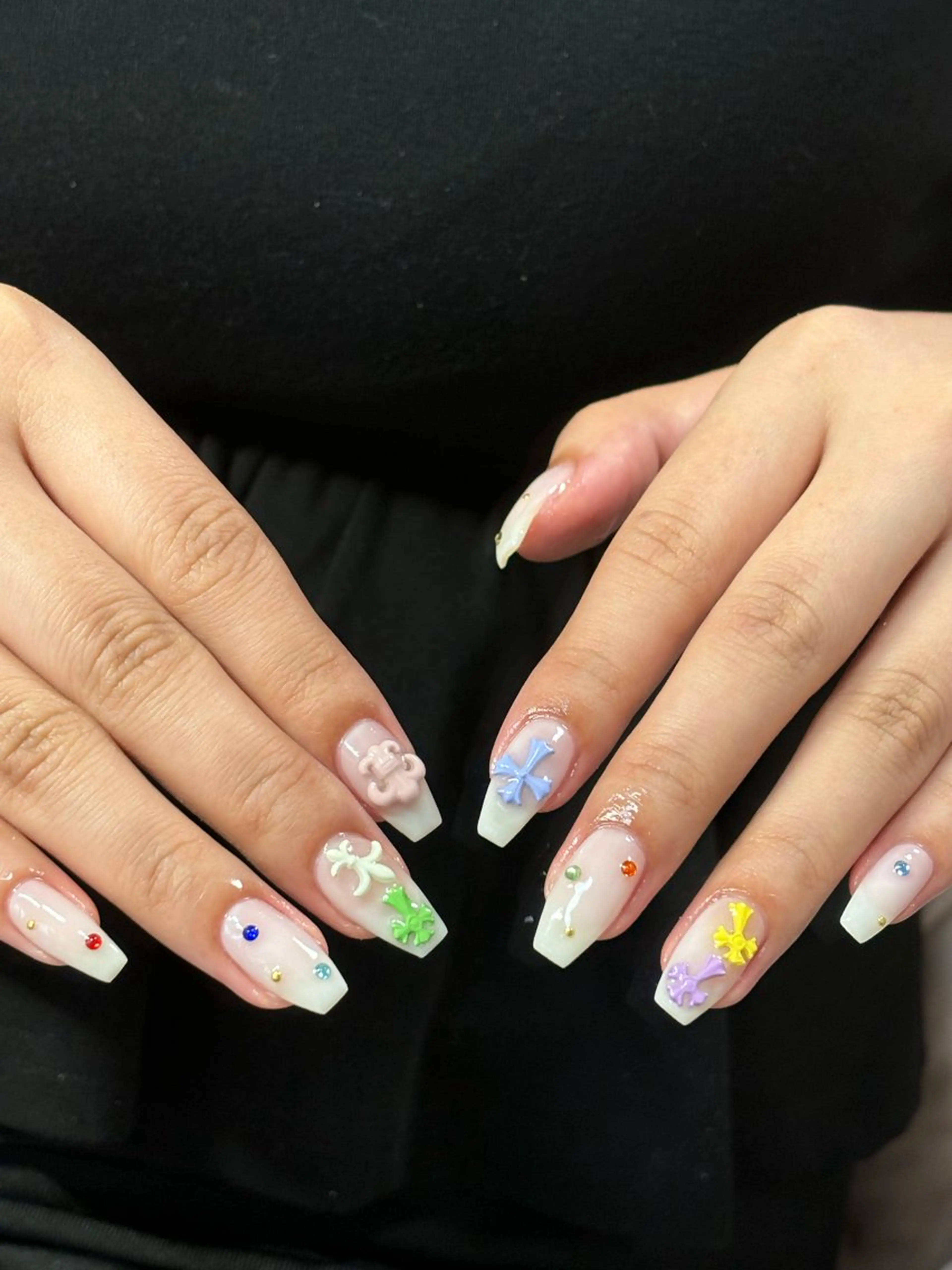 ネイル I pinknail 韓国風·持ち込み専門のネイルデザイン