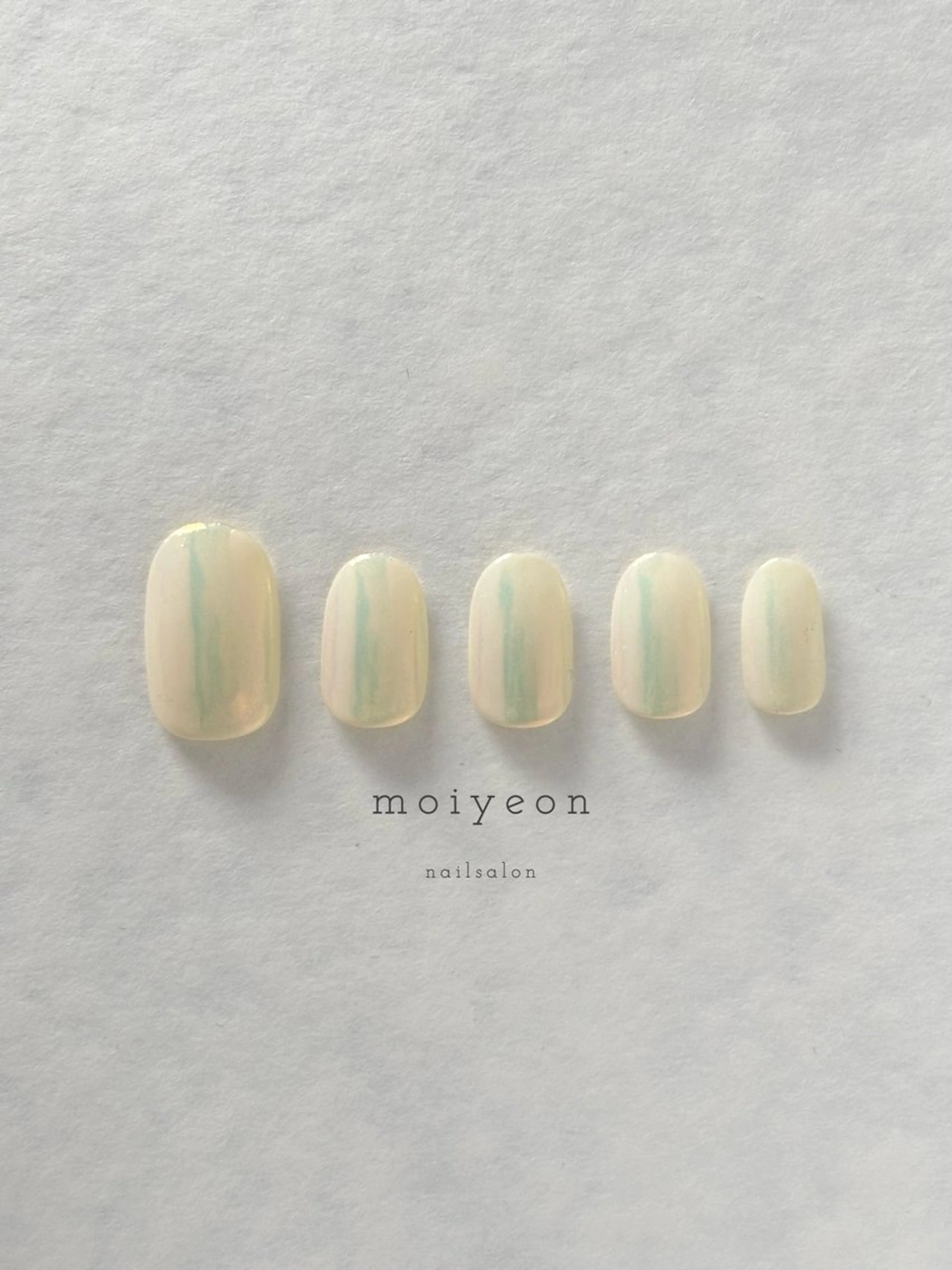 ネイル ミラーネイル ワンカラーネイル 市川 沙希子のネイルデザイン