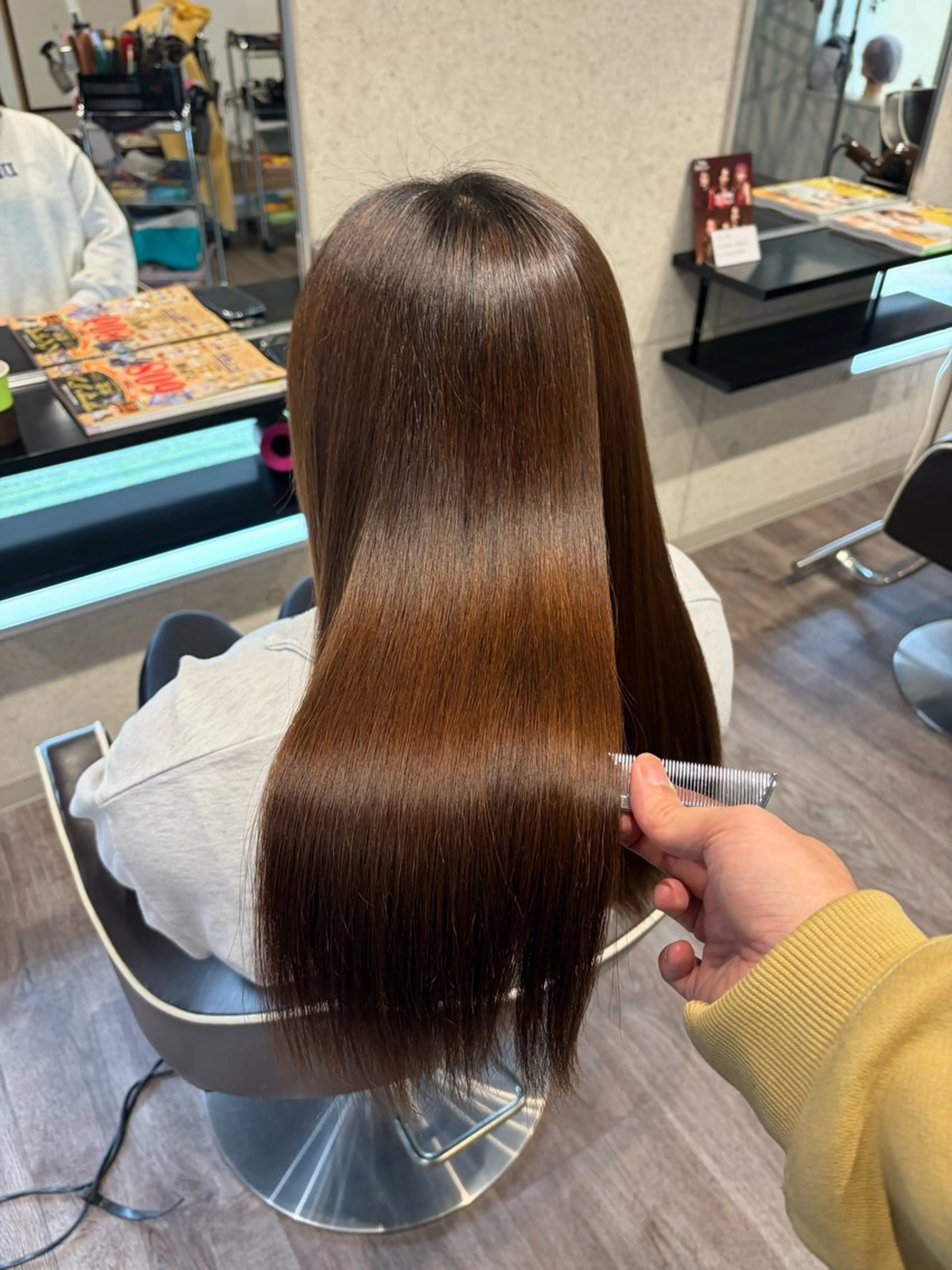 ロング 縮毛矯正 🩵 ayaのヘアスタイル