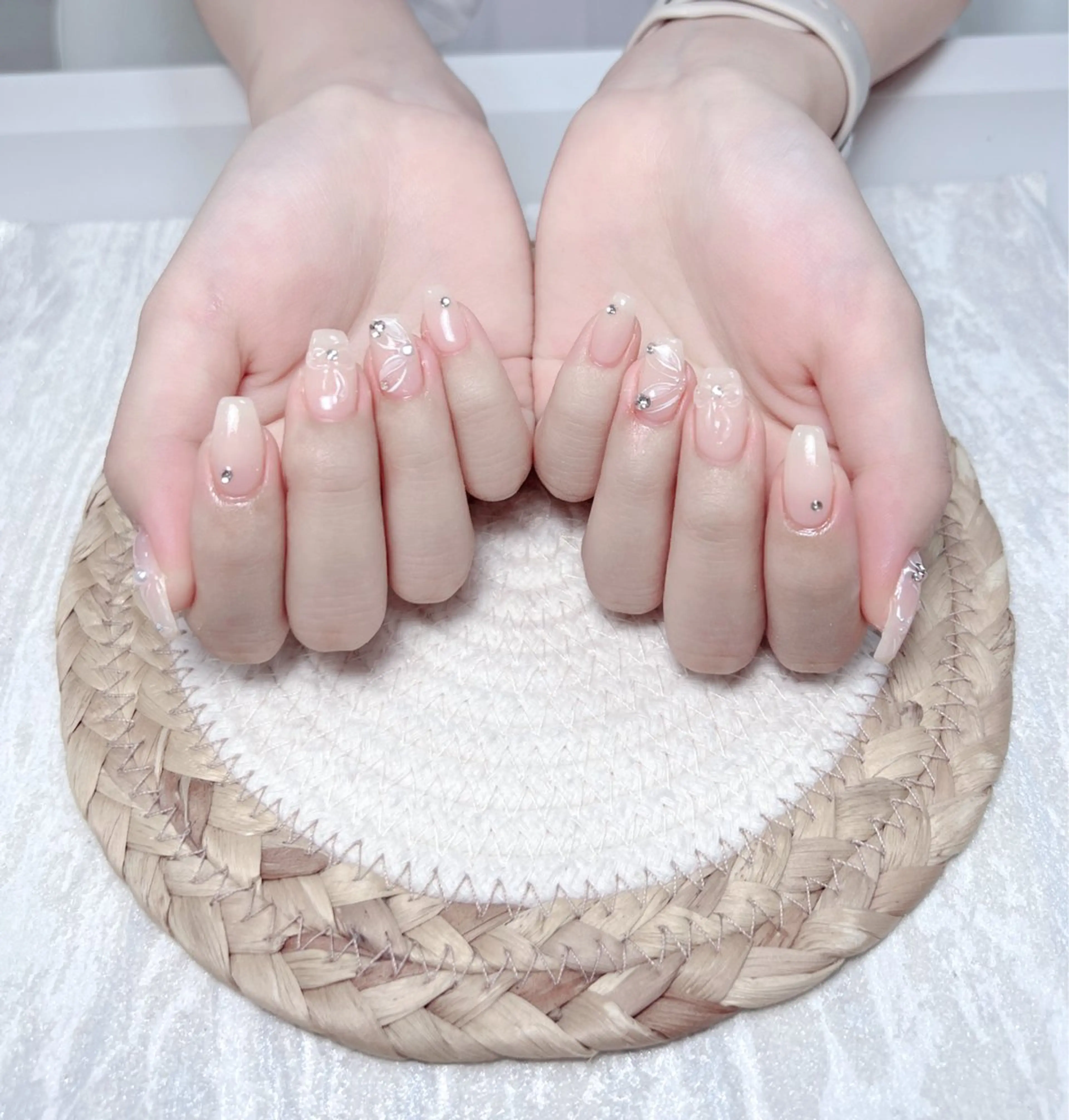 ネイル ハンドネイル uu ネイルサロン関内🌼のネイルデザイン