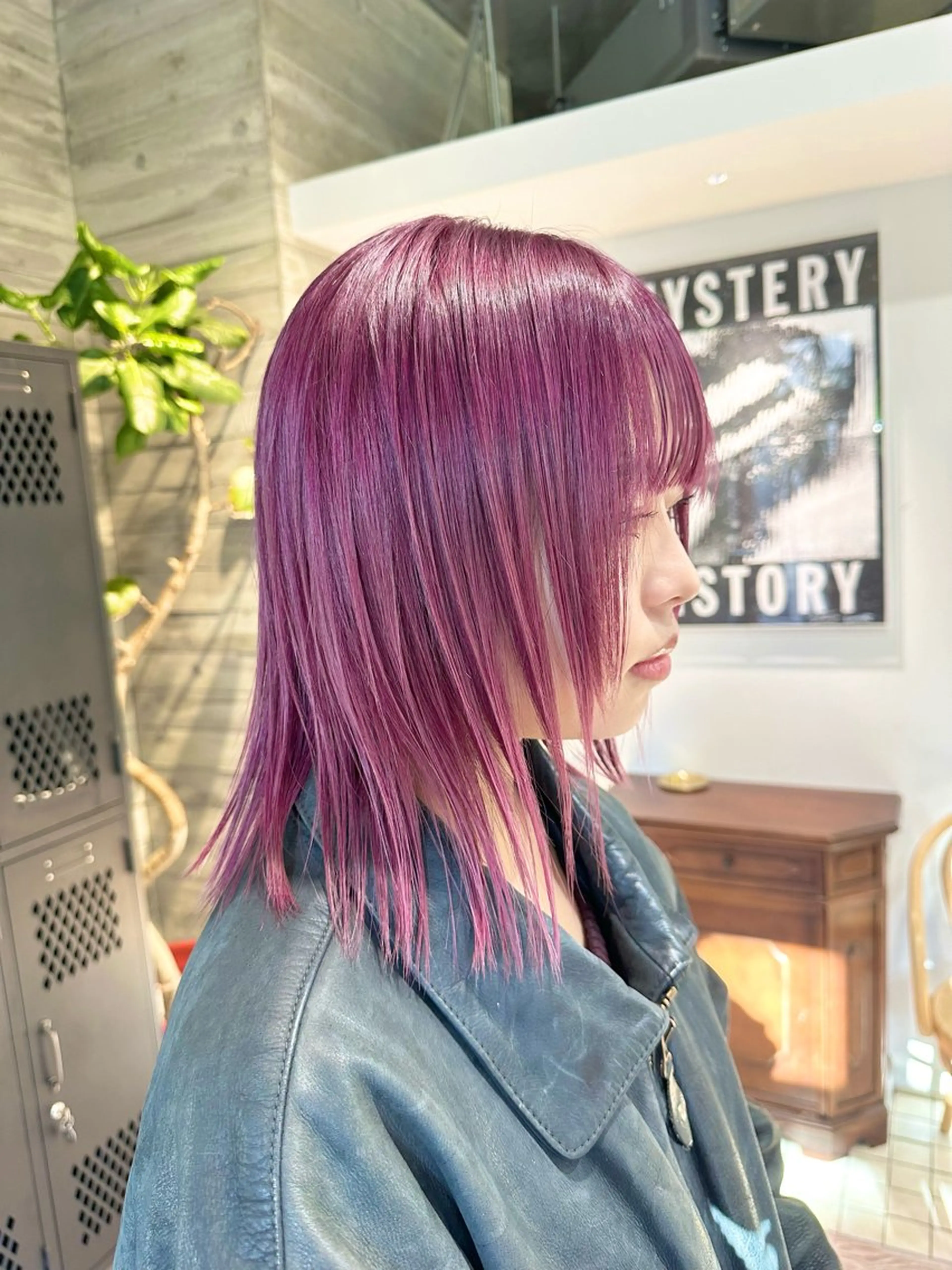 ミディアム カラー カット ヘアカラー トリートメント kai .のヘアスタイル