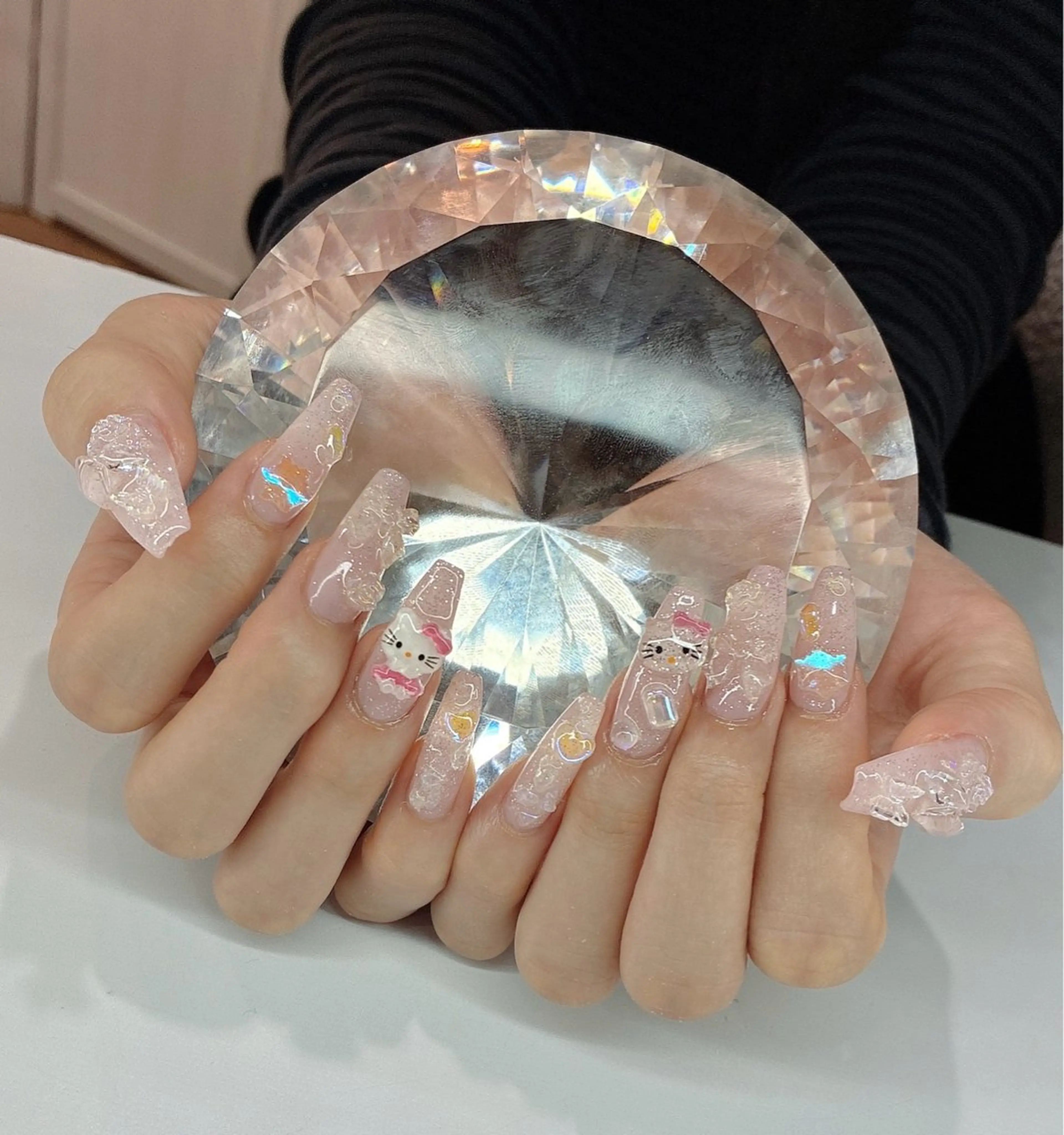 ネイル LoaChaton kaeのネイルデザイン