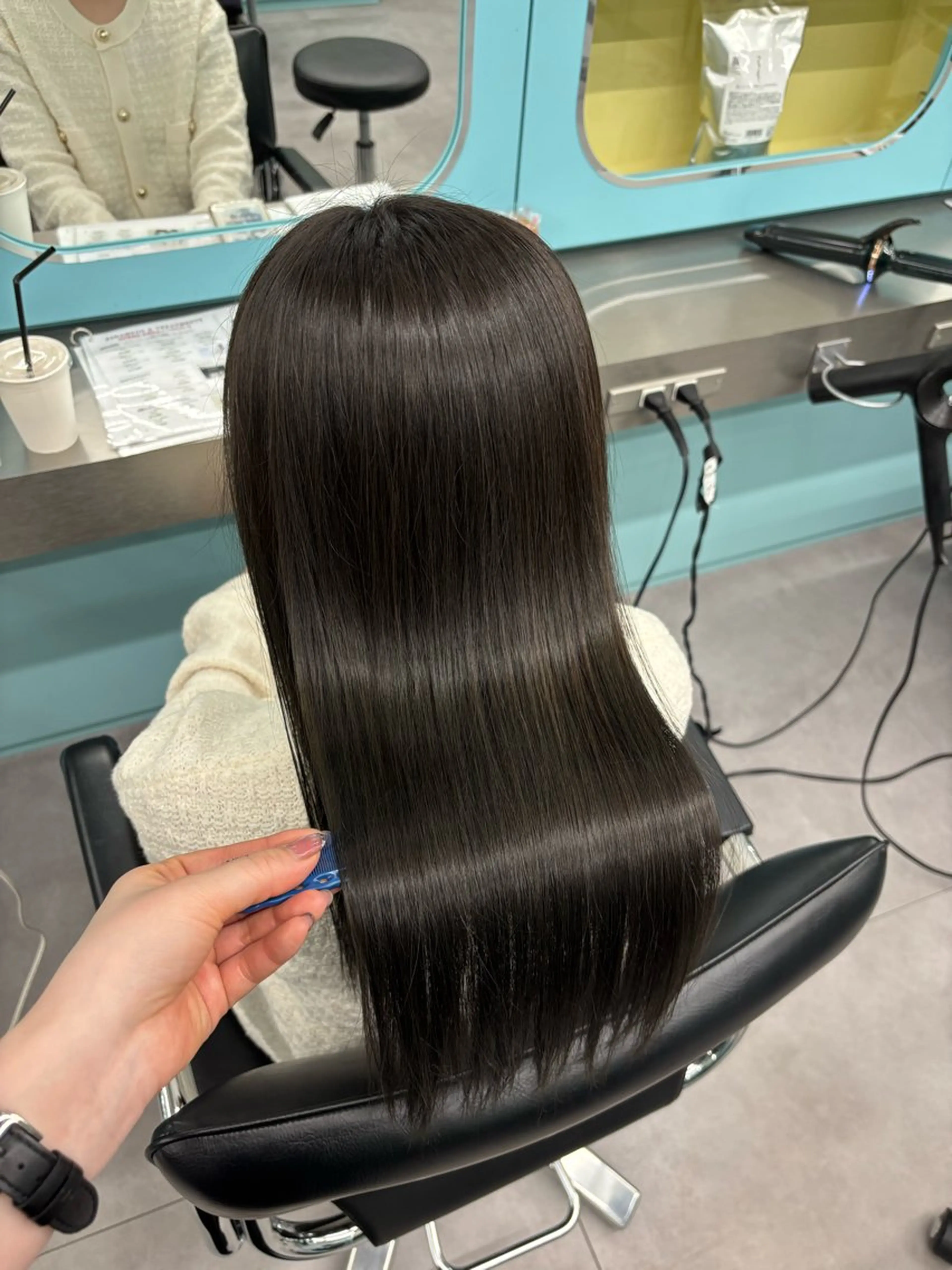 ロング ボブ 顔まわりレイヤー 顔周りカット 髪質改善 韓国風ヘア Mio/髪質改善 透明感カラー/西梅田のヘアスタイル