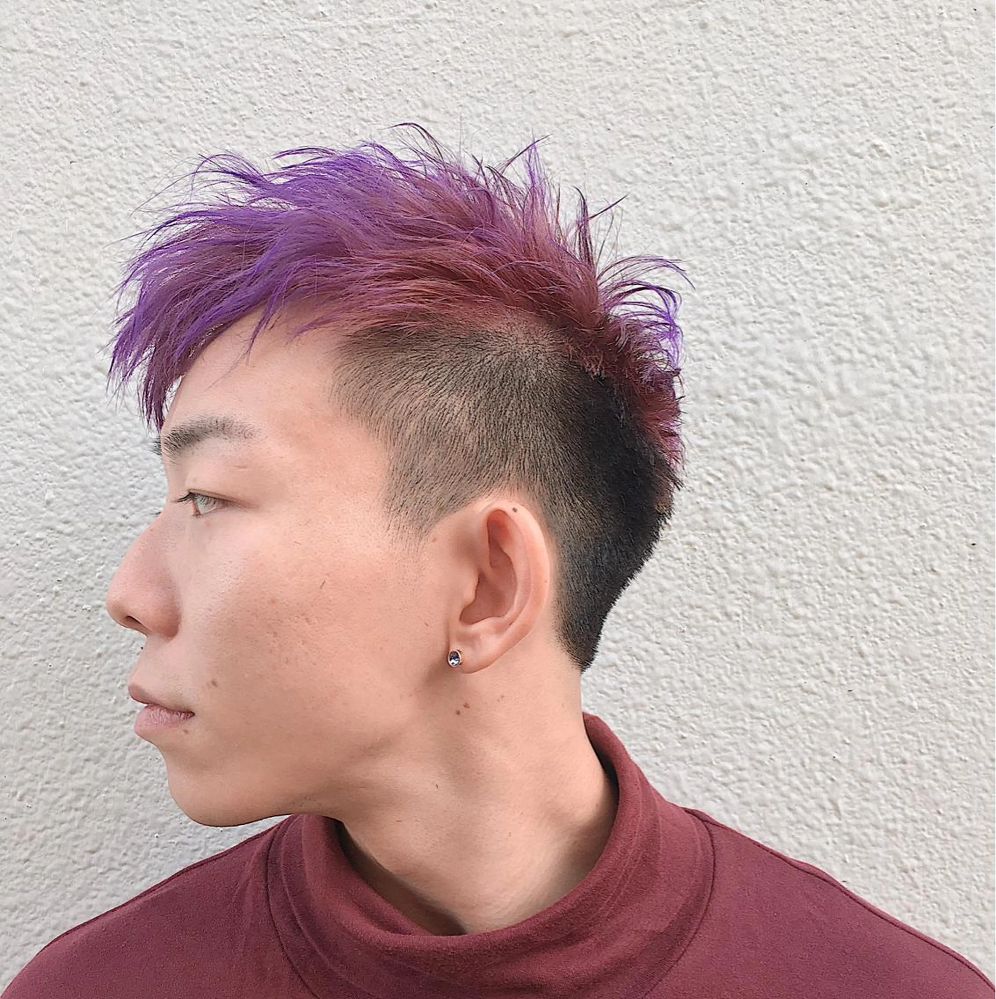 カラー メンズ メンズブリーチ モヒカン 刈り上げ ブリーチ メンズサロン rootのヘアスタイル