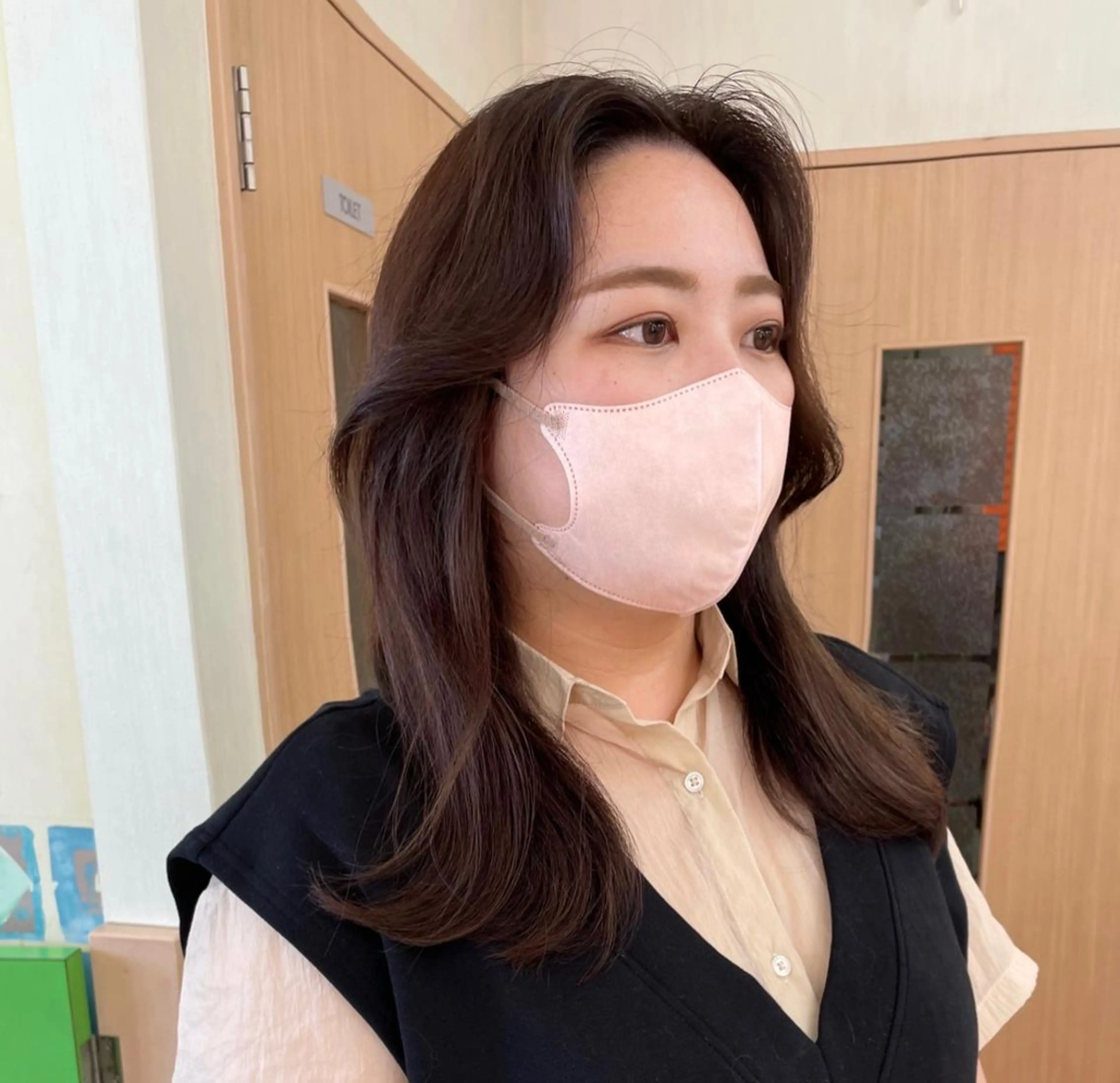 セミロング カラー くびれヘア yui .のヘアスタイル