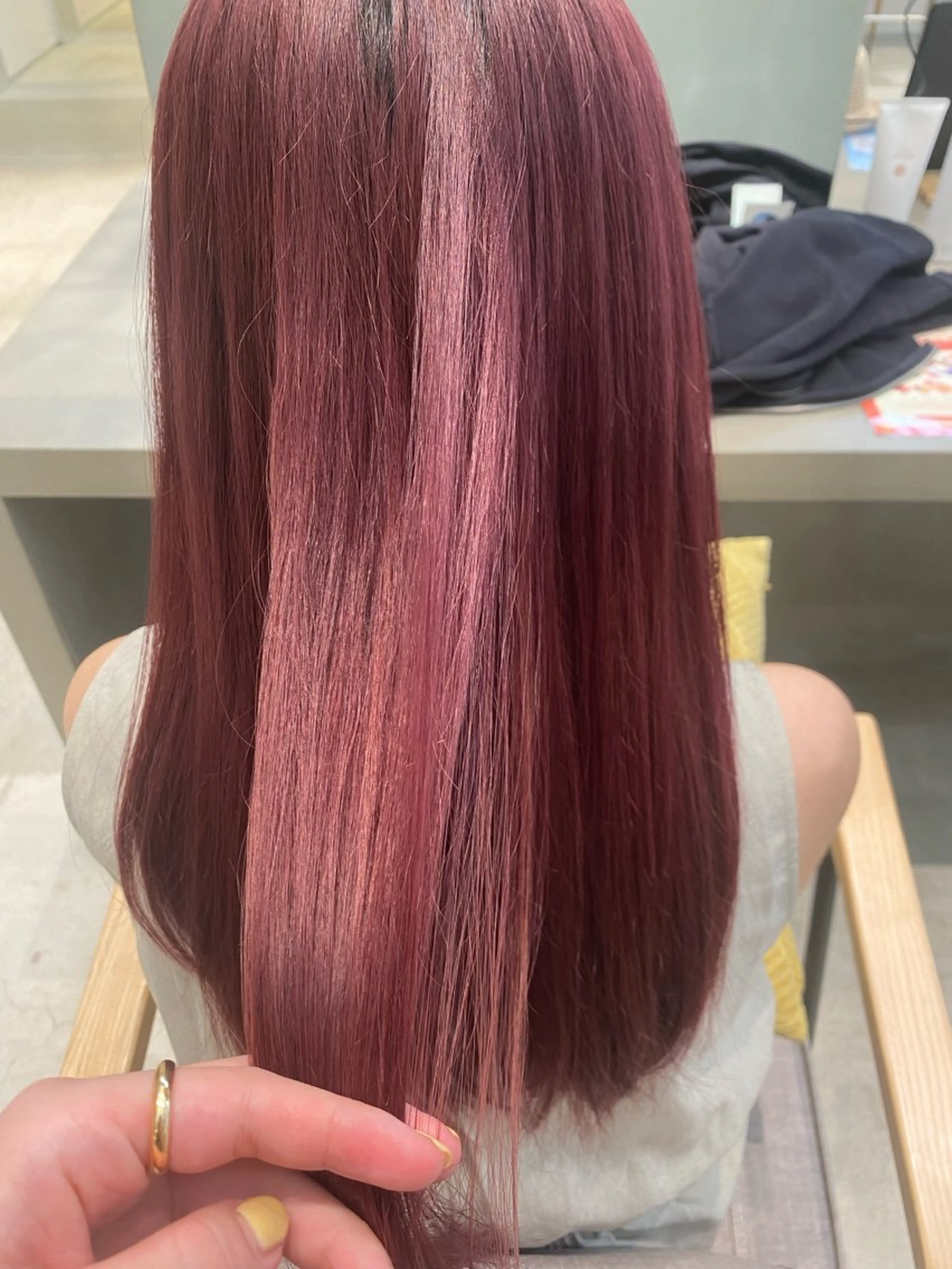 カラー ピンクカラー ReAN あおいのヘアスタイル