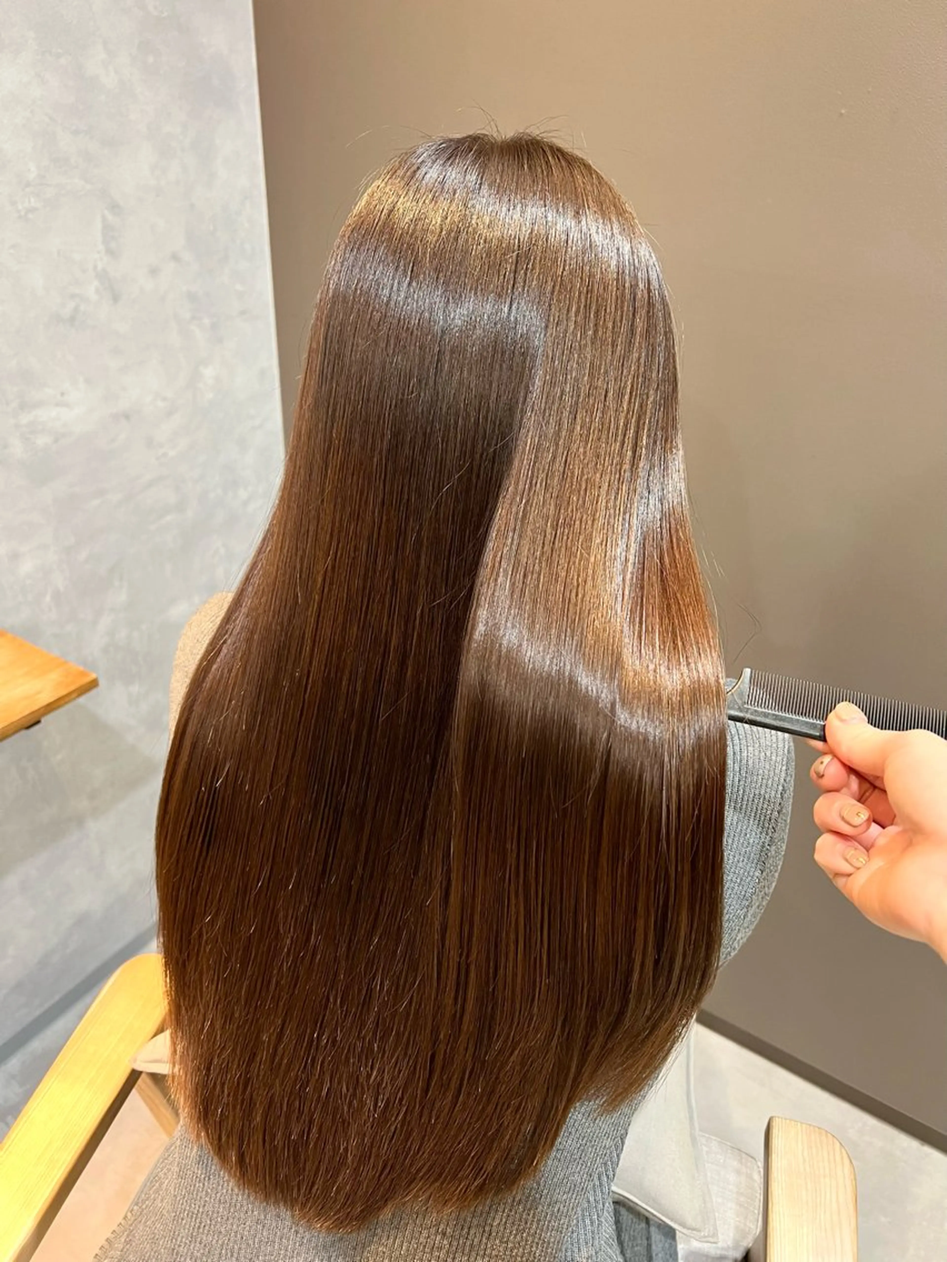 ロング 中村 ひなたのヘアスタイル