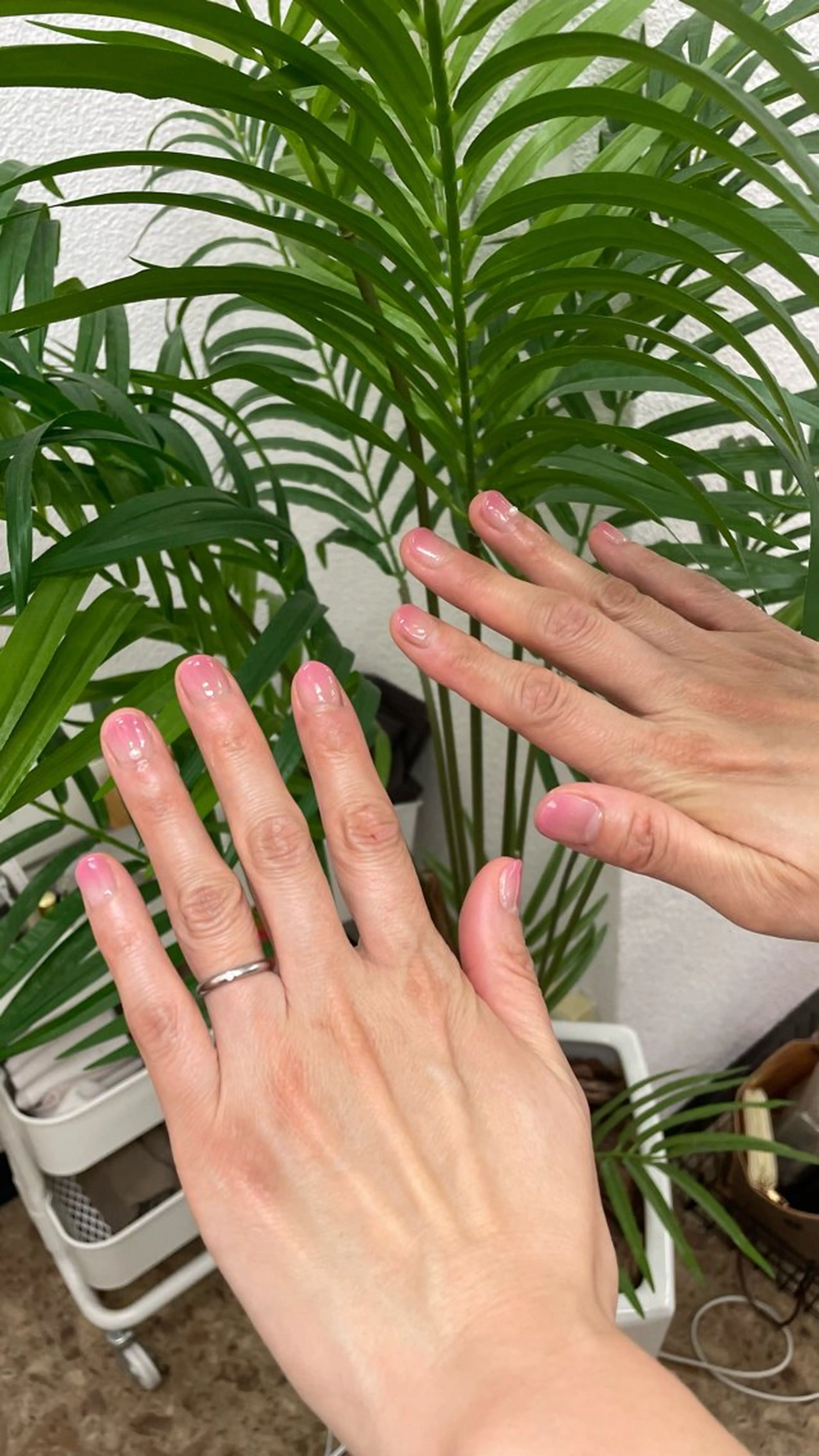 ネイル ハンドネイル Marina Verestのネイルデザイン