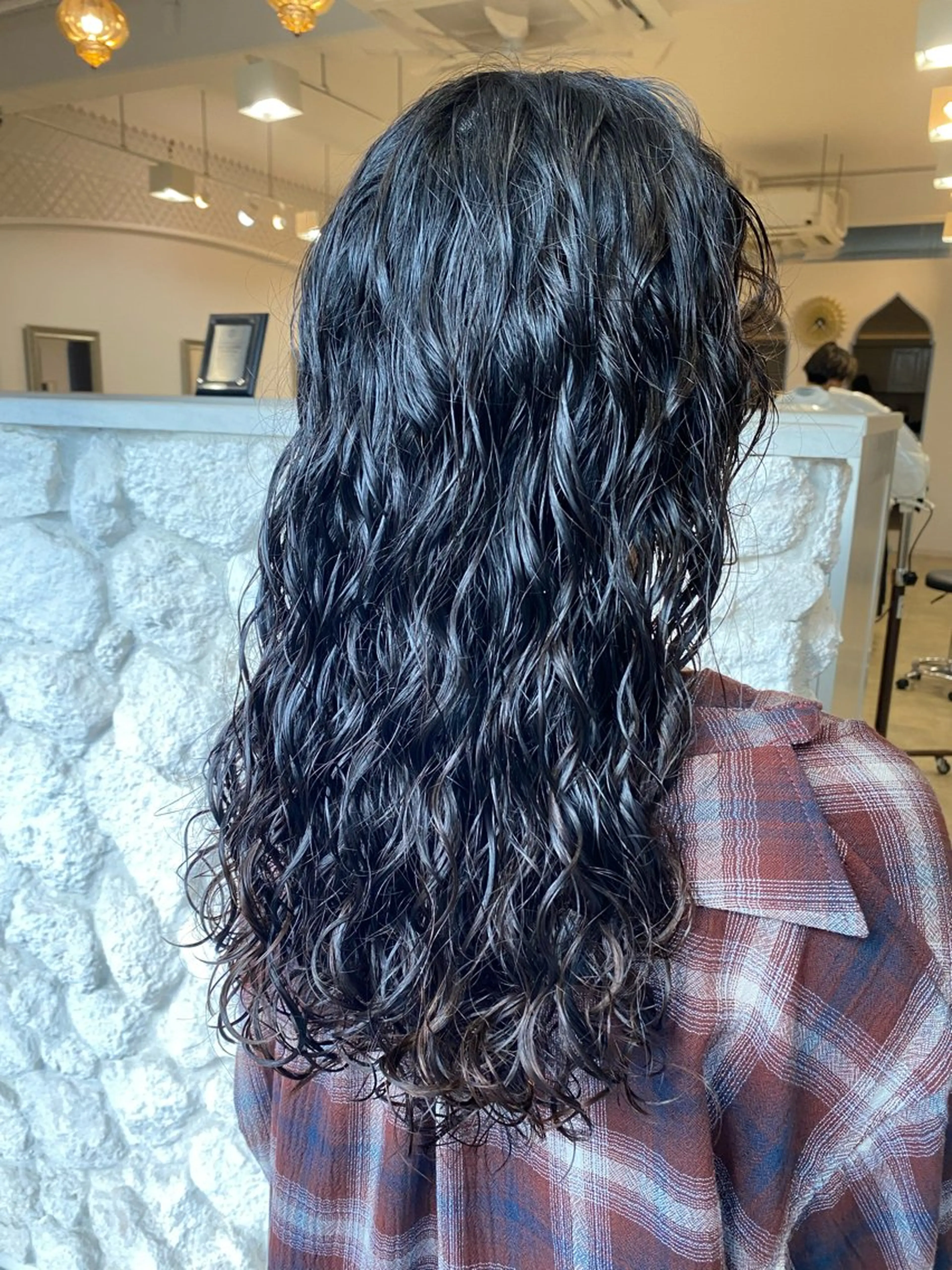 ロング パーマ カット パーマ 饒平名 知也のヘアスタイル