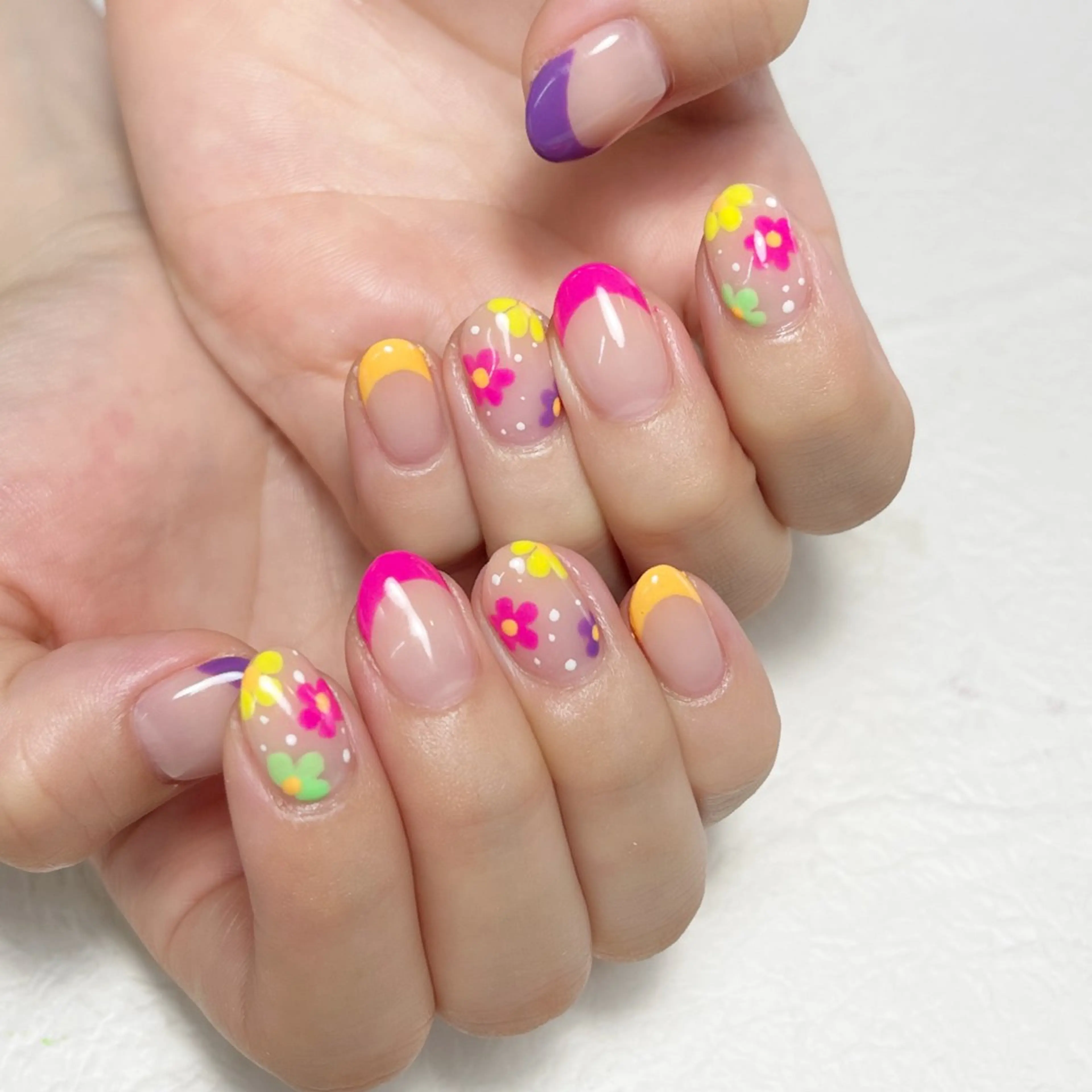 ネイル アートネイル フットネイル ジェルネイル キラキラネイル 韓国ネイル Y nail なんば堀江店のネイルデザイン