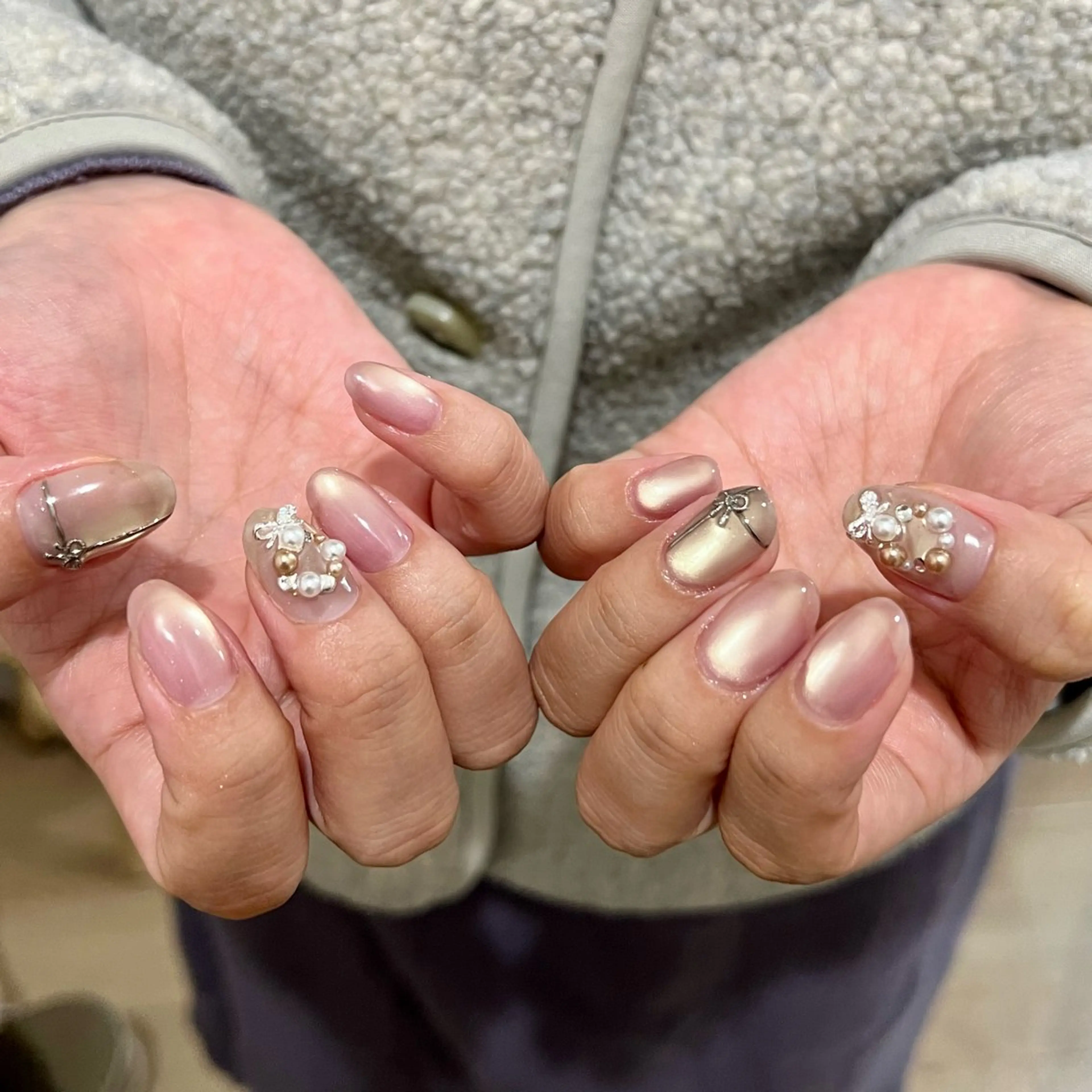 ネイル ハンドネイル White dear fujiwaraのネイルデザイン