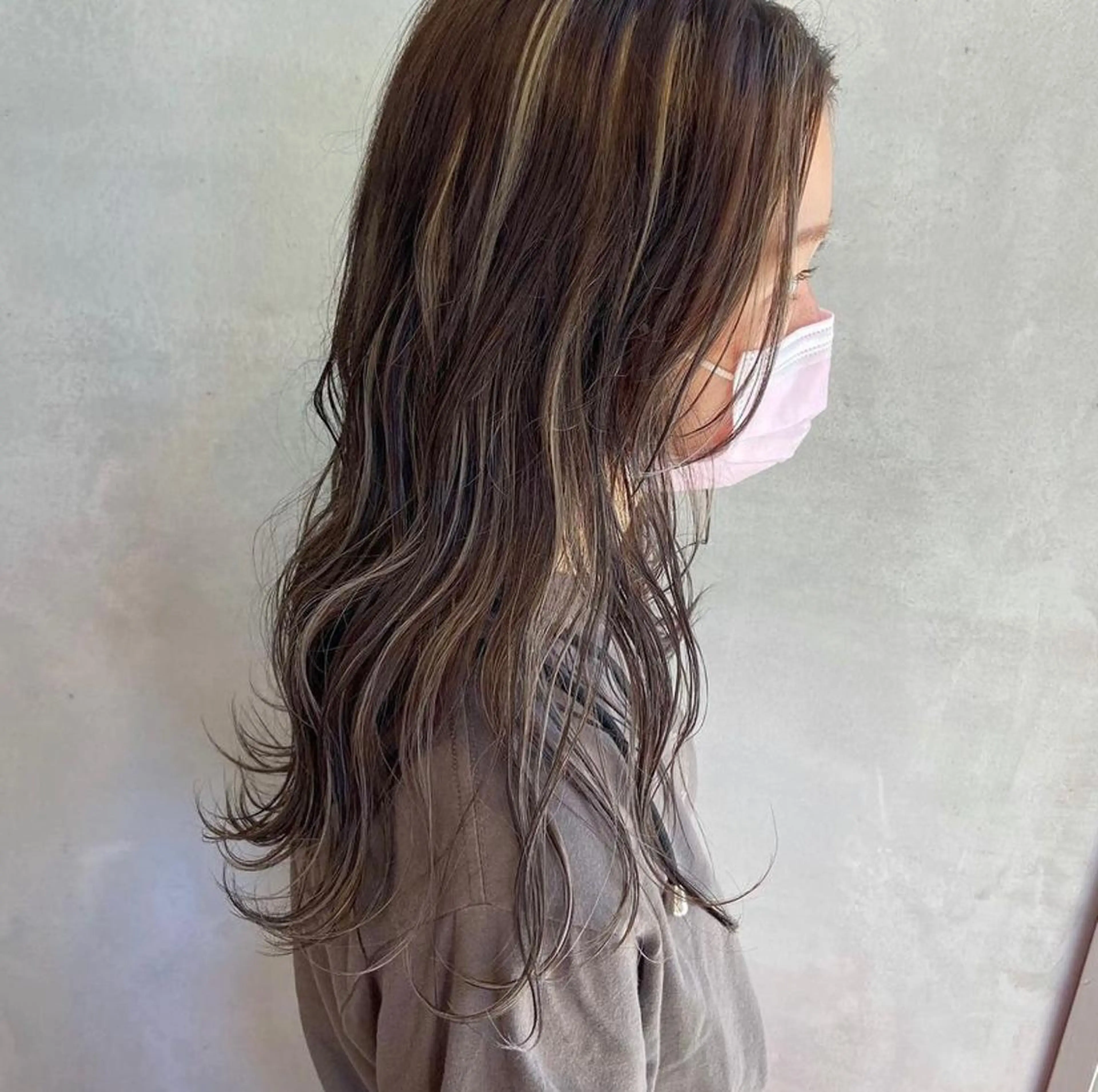 カラー サ チのヘアスタイル