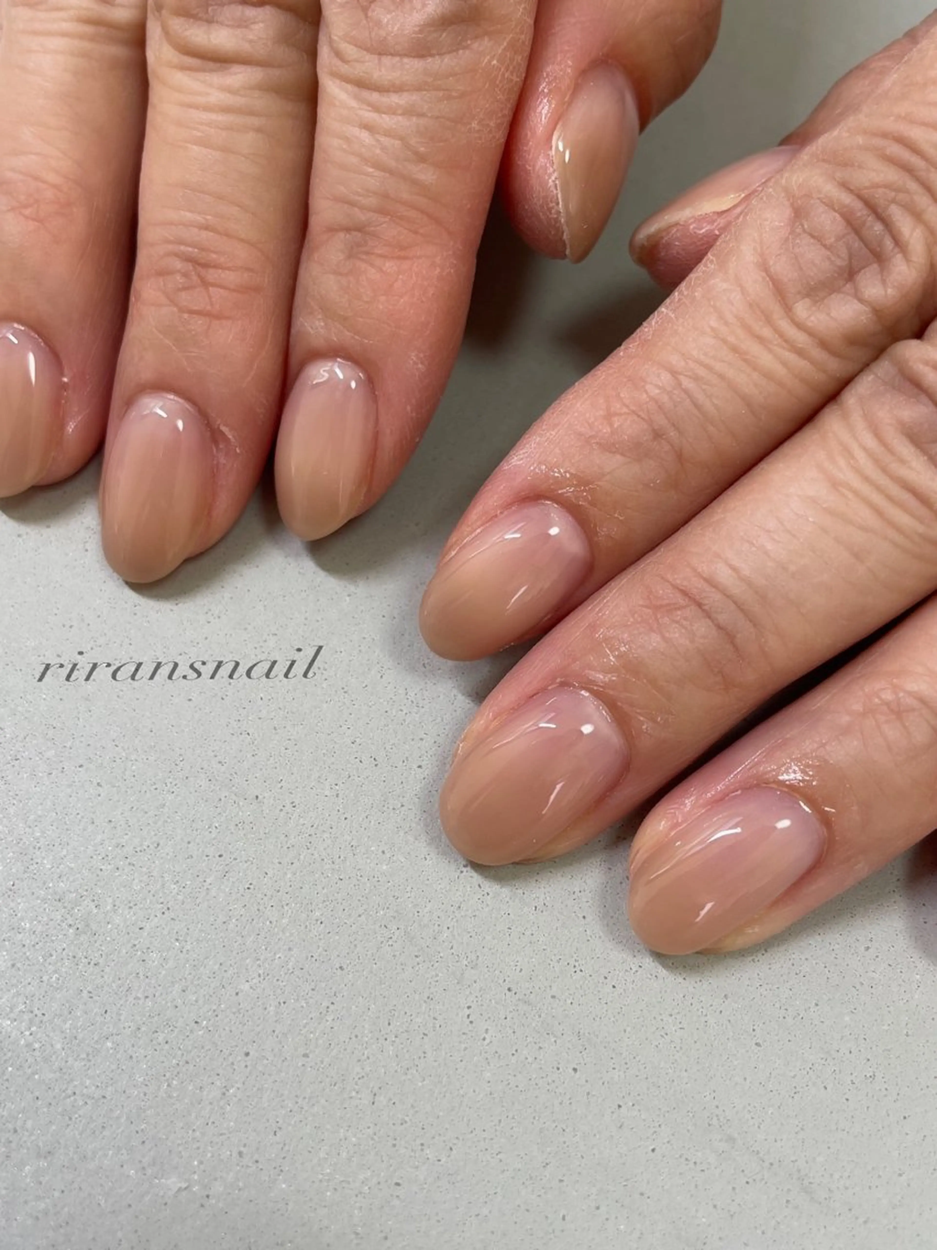 ネイル グラデーション オフィスネイル ハンドネイル Rirans nailのネイルデザイン