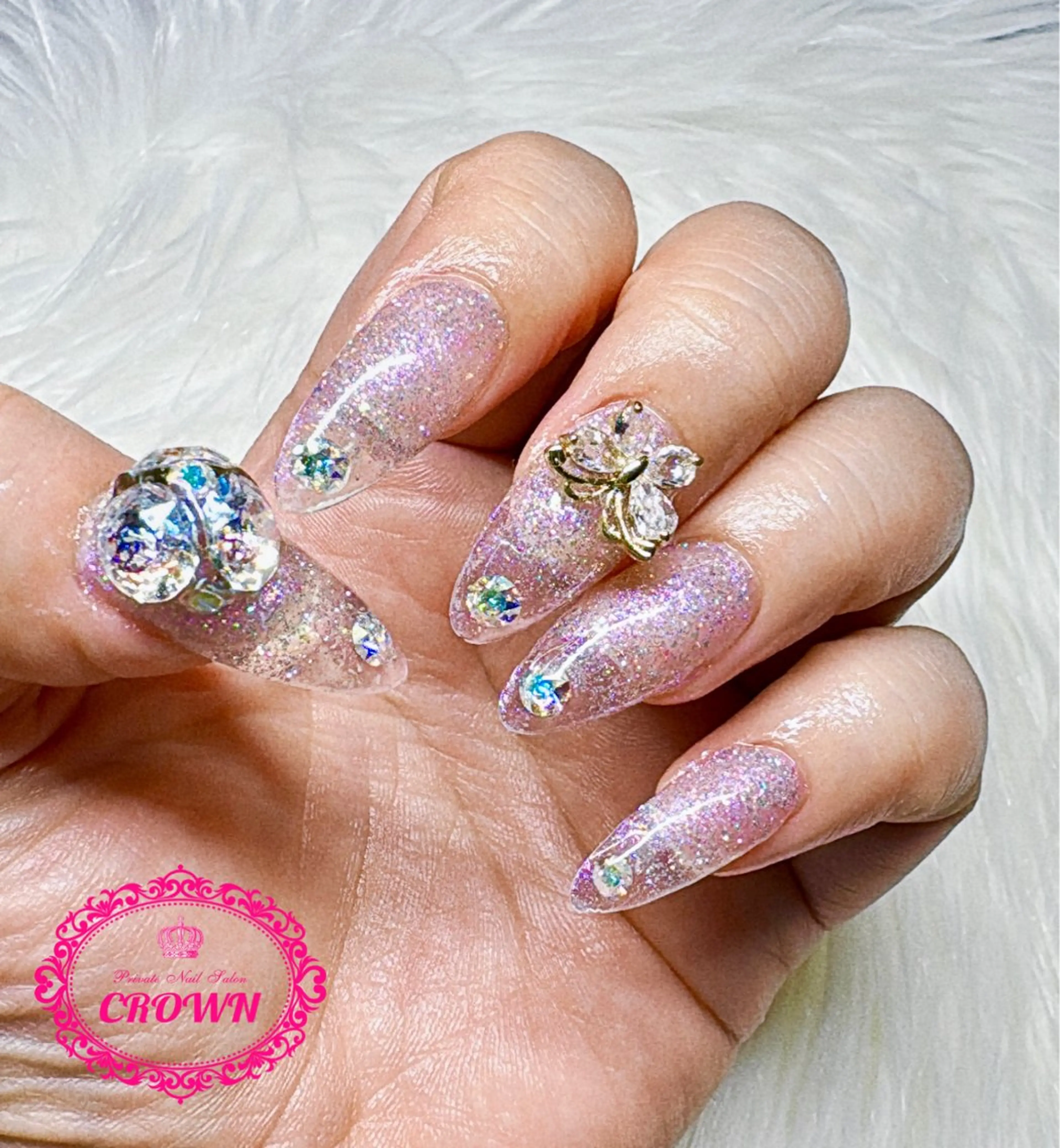 ネイル CROWN プライベートサロンのネイルデザイン