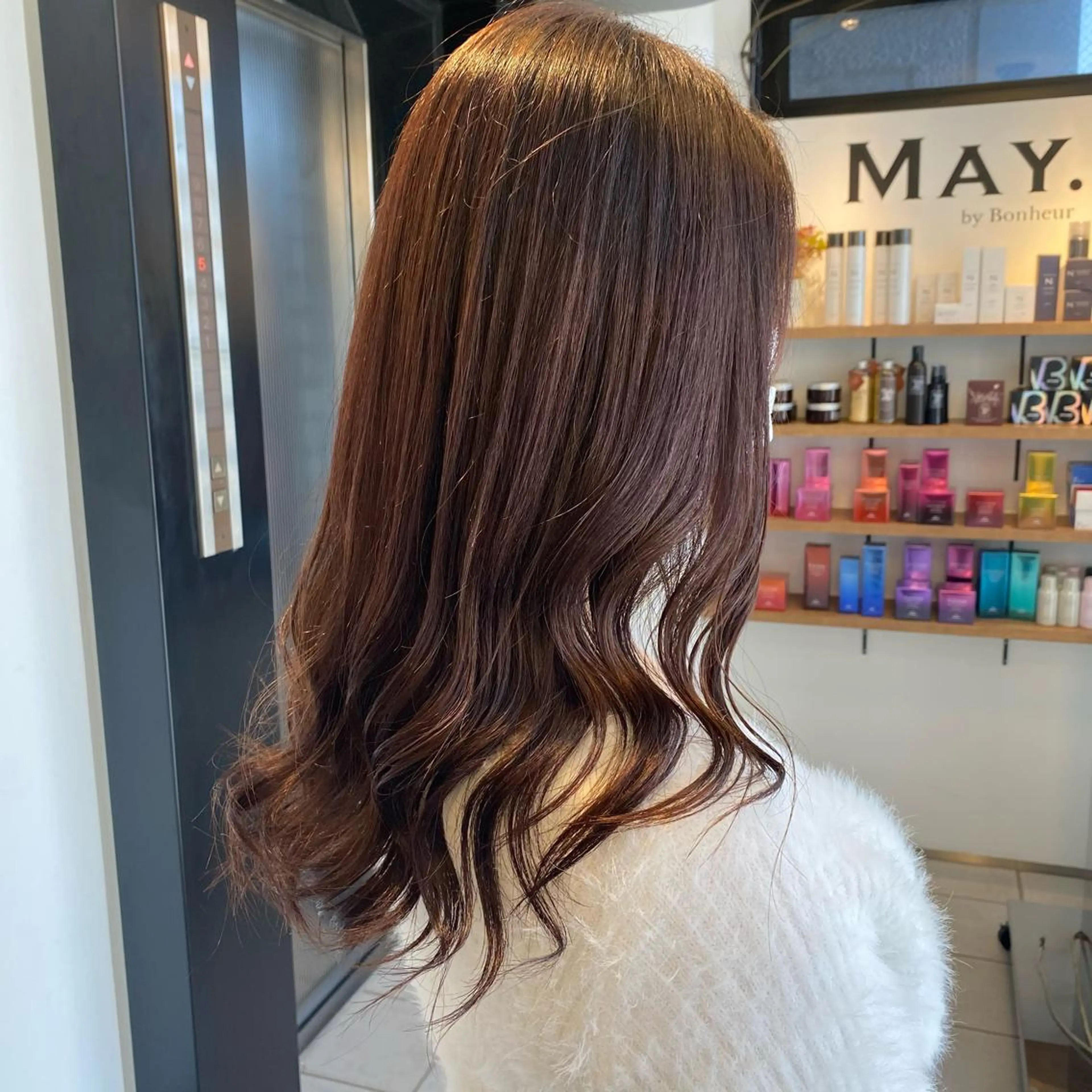 ロング カラー ノンダメージ⭐️ 透明感カラー中田七菜のヘアスタイル