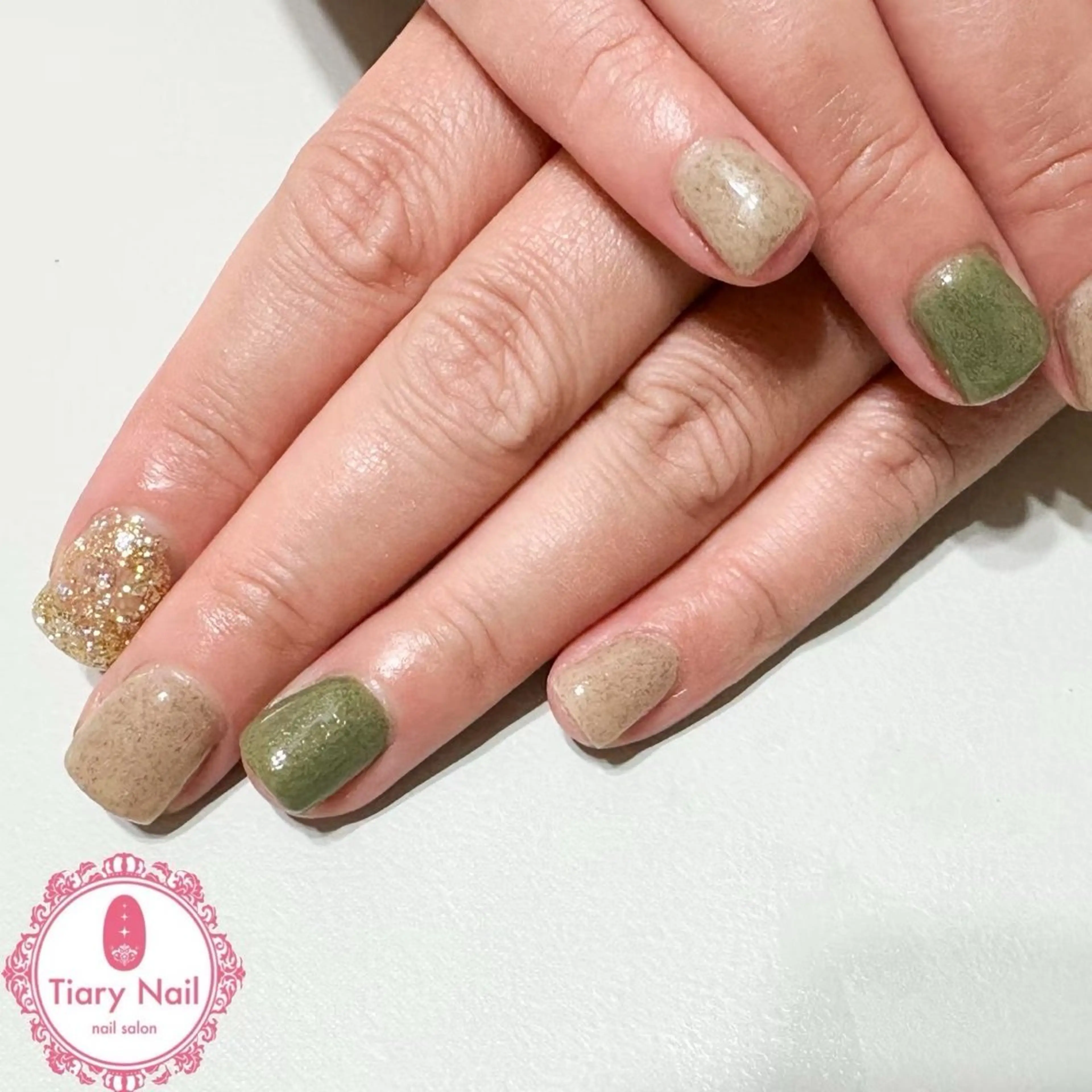 ネイル tiarynail K K🐼のネイルデザイン