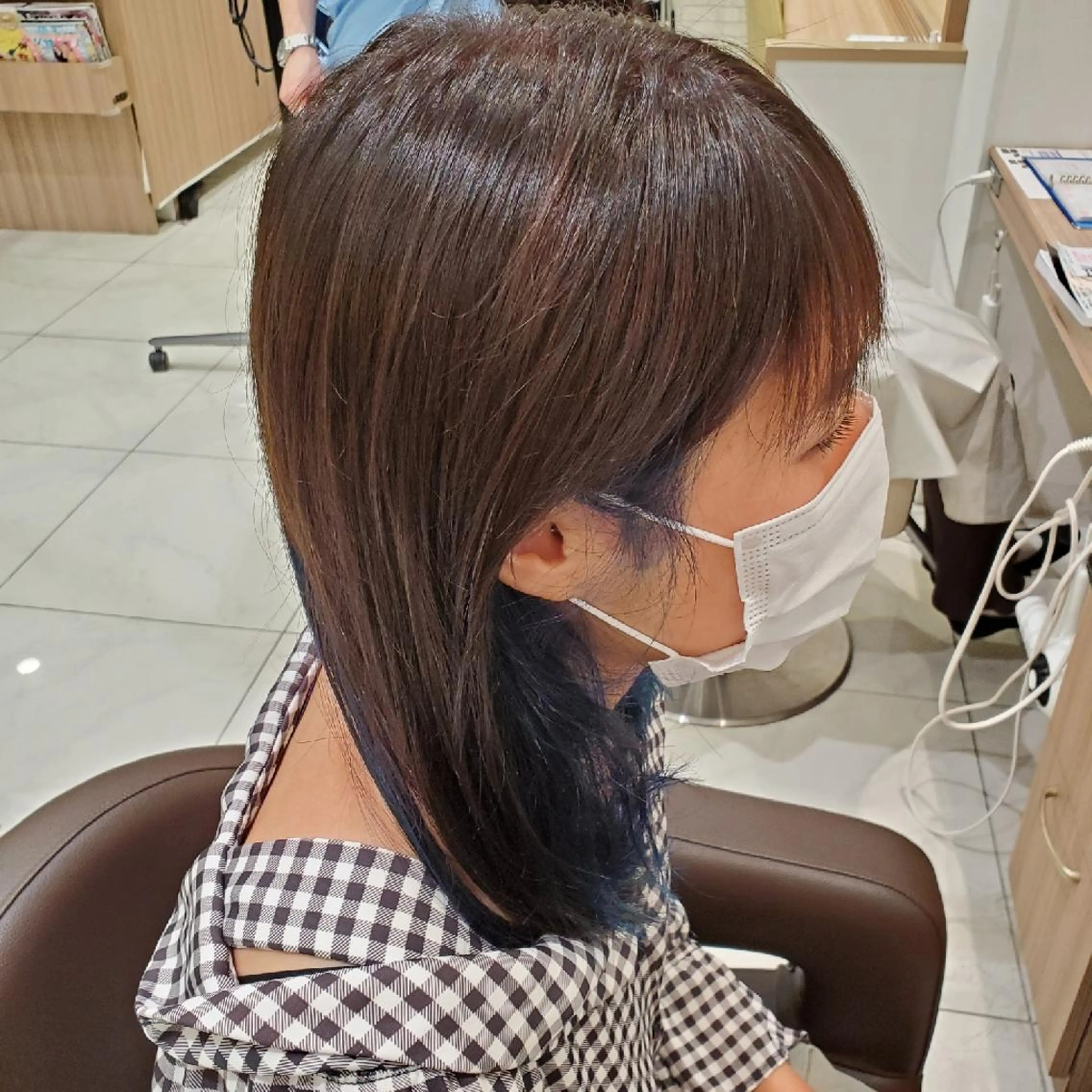 ミディアム カラー ブリーチ ブルーカラー グレージュ イルミナカラー インナーカラー 中村 和貴 ＜Ash津田沼＞のヘアスタイル