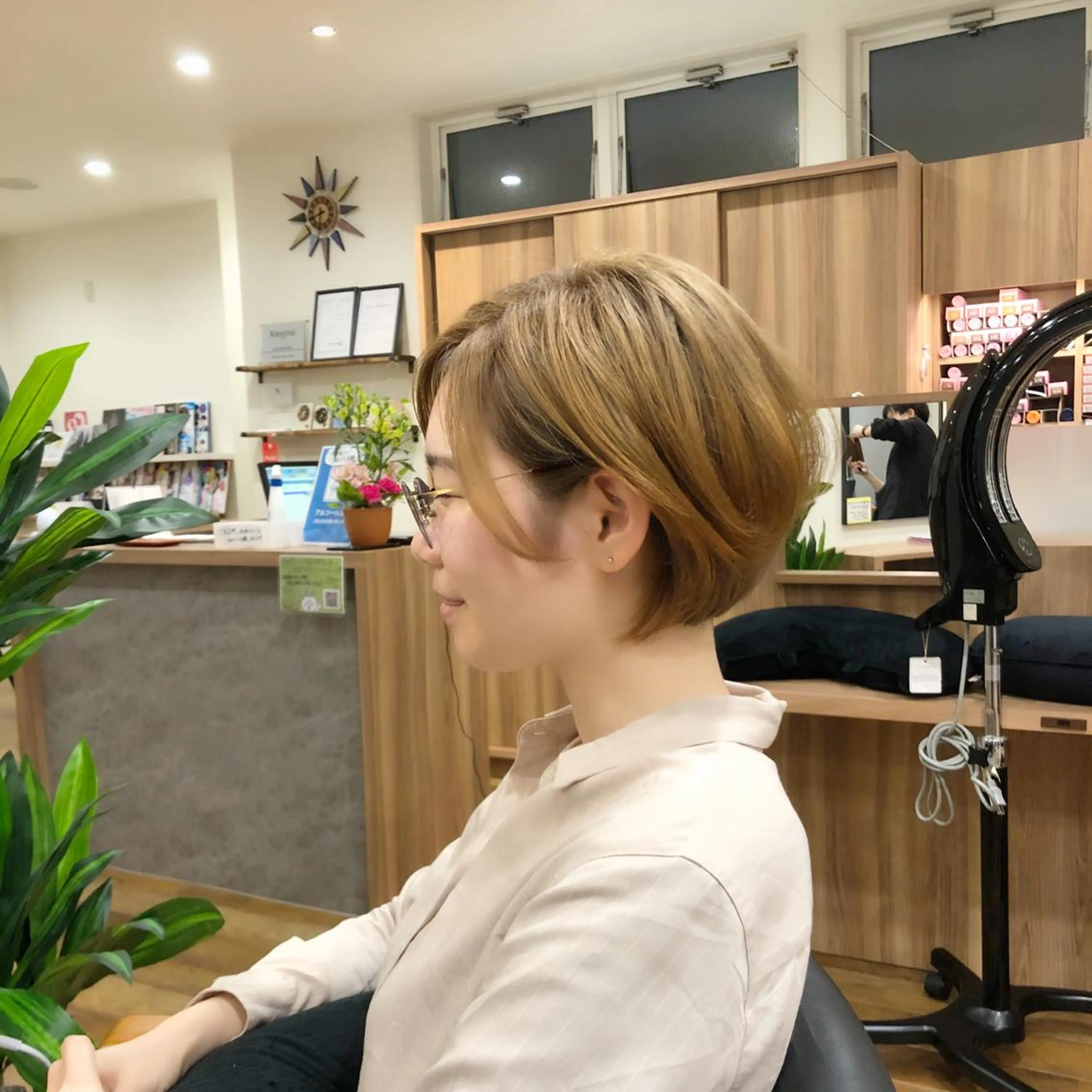 ショート カラー ダブルカラー ショートヘア 美容室しょうへいの店四郎丸店所属・佐藤 剛のヘアスタイル