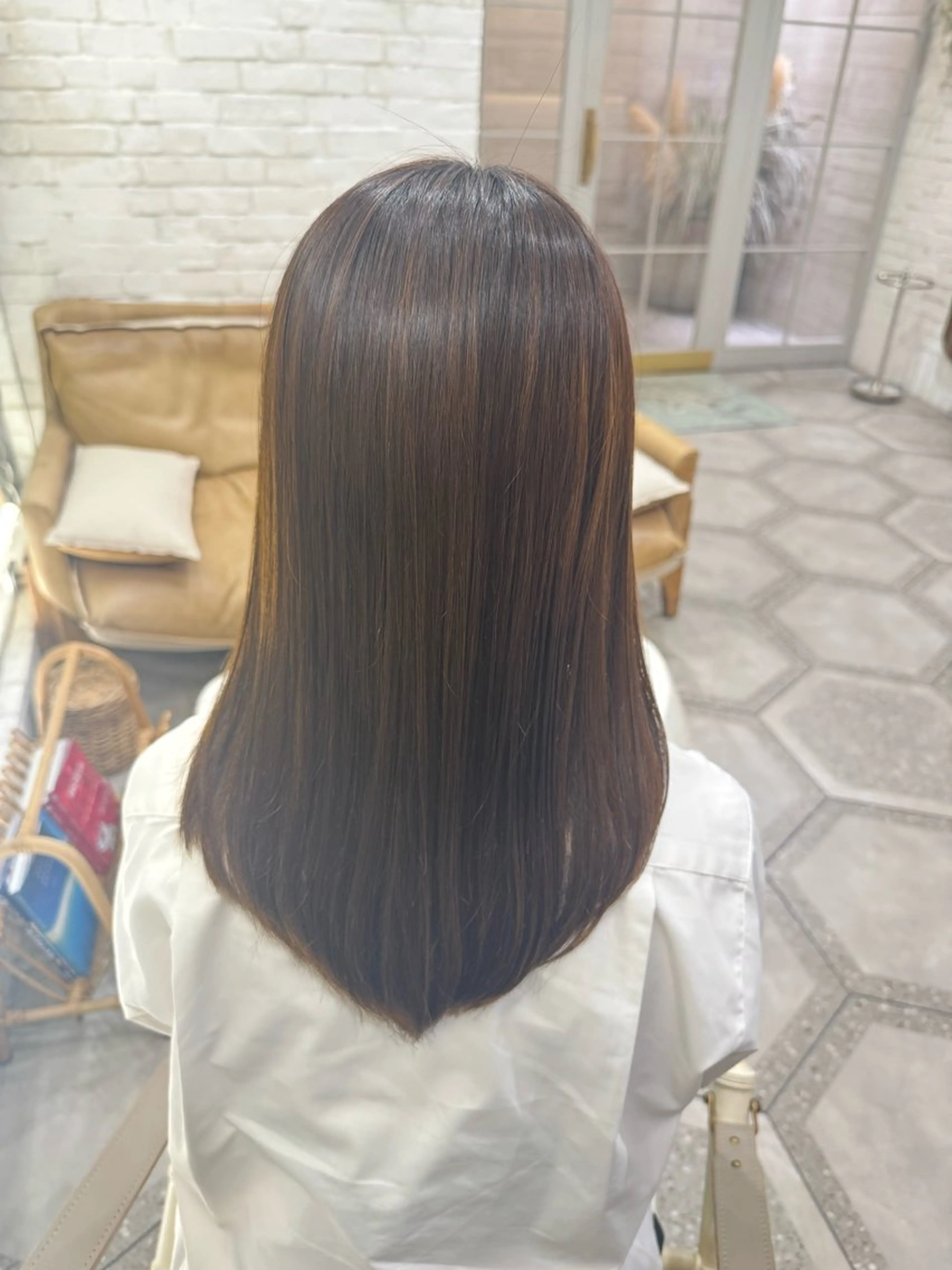 セミロング 縮毛矯正 カット 縮毛矯正 堀江美容室 千晶のヘアスタイル