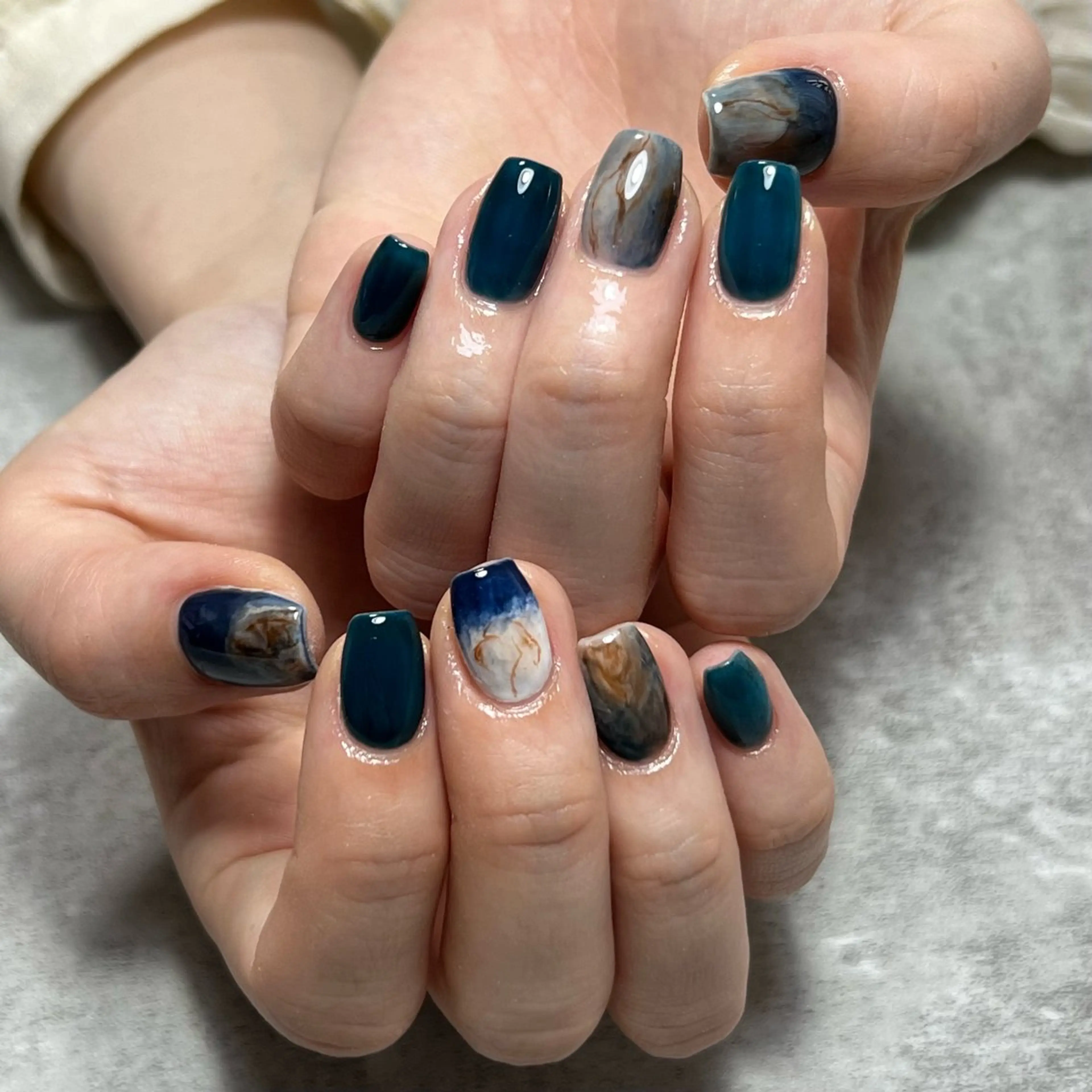ネイル NAIL303所属・NAIL303 🛼 SHIORIのネイルデザイン