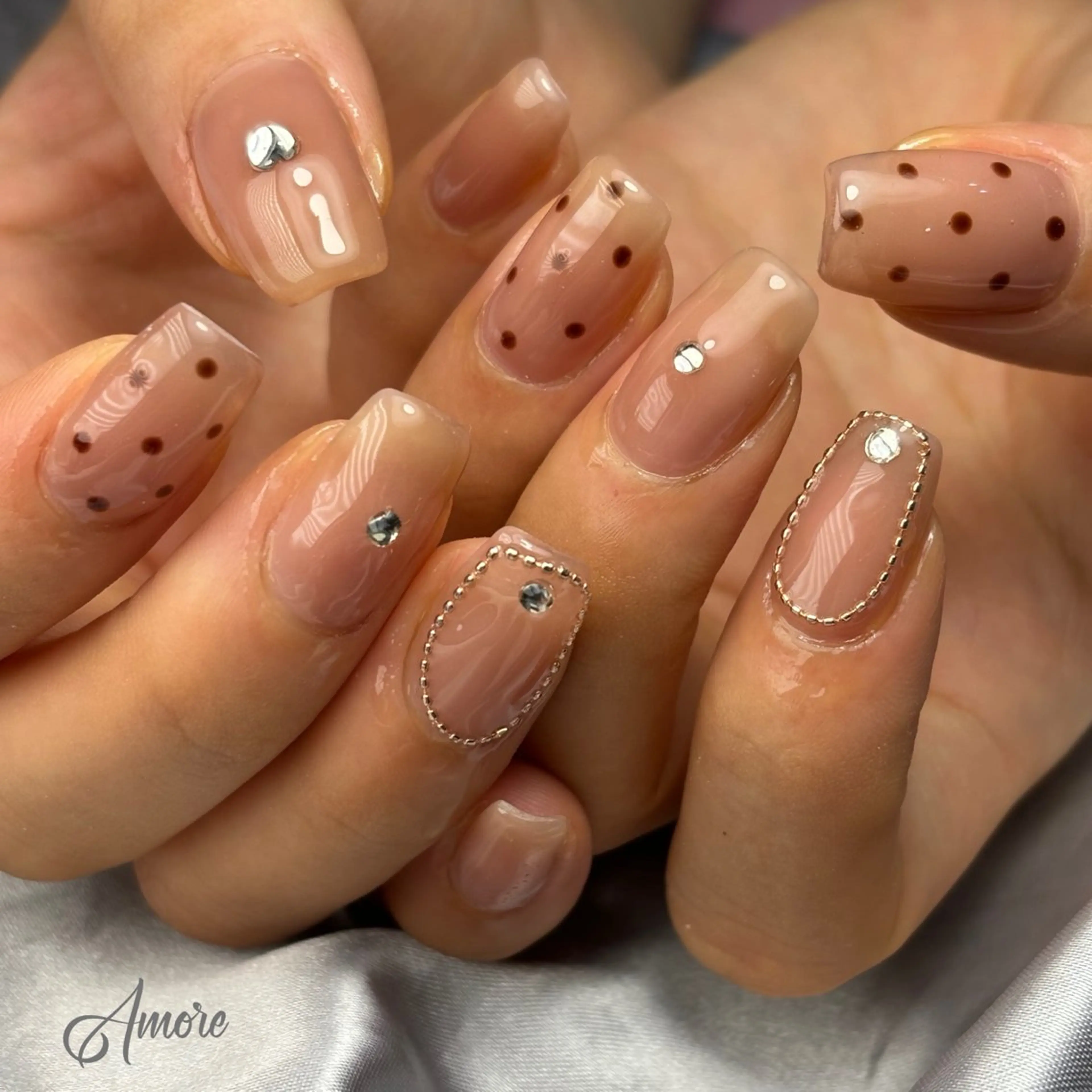 ネイル ジェルネイル キラキラネイル 韓国ネイル マグネットネイル パラジェル You kyehwaのネイルデザイン