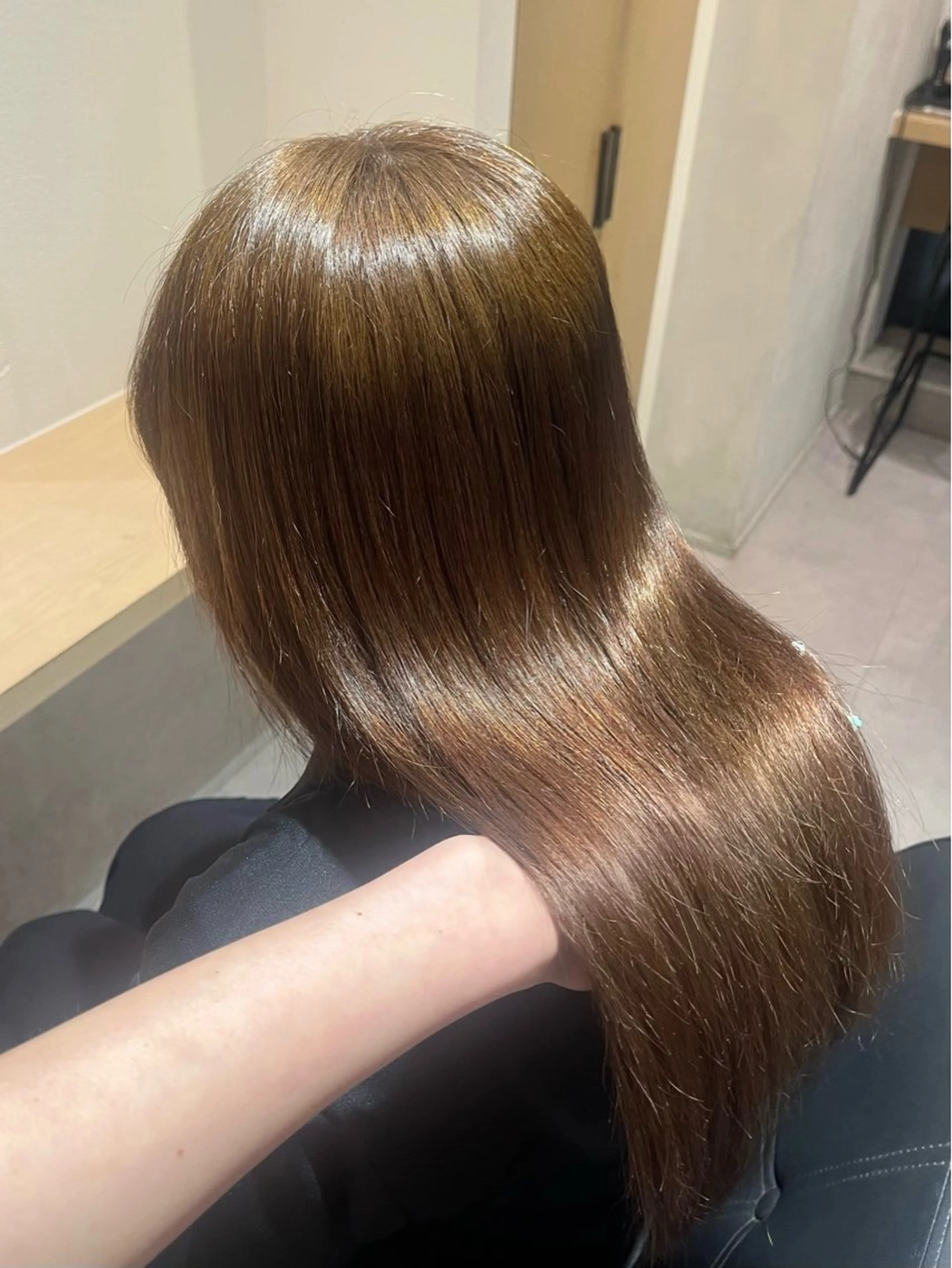 カラー ベージュカラー ブリーチ 透明感カラー ブリーチなしカラー ヘアカラー やまもと ここのヘアスタイル