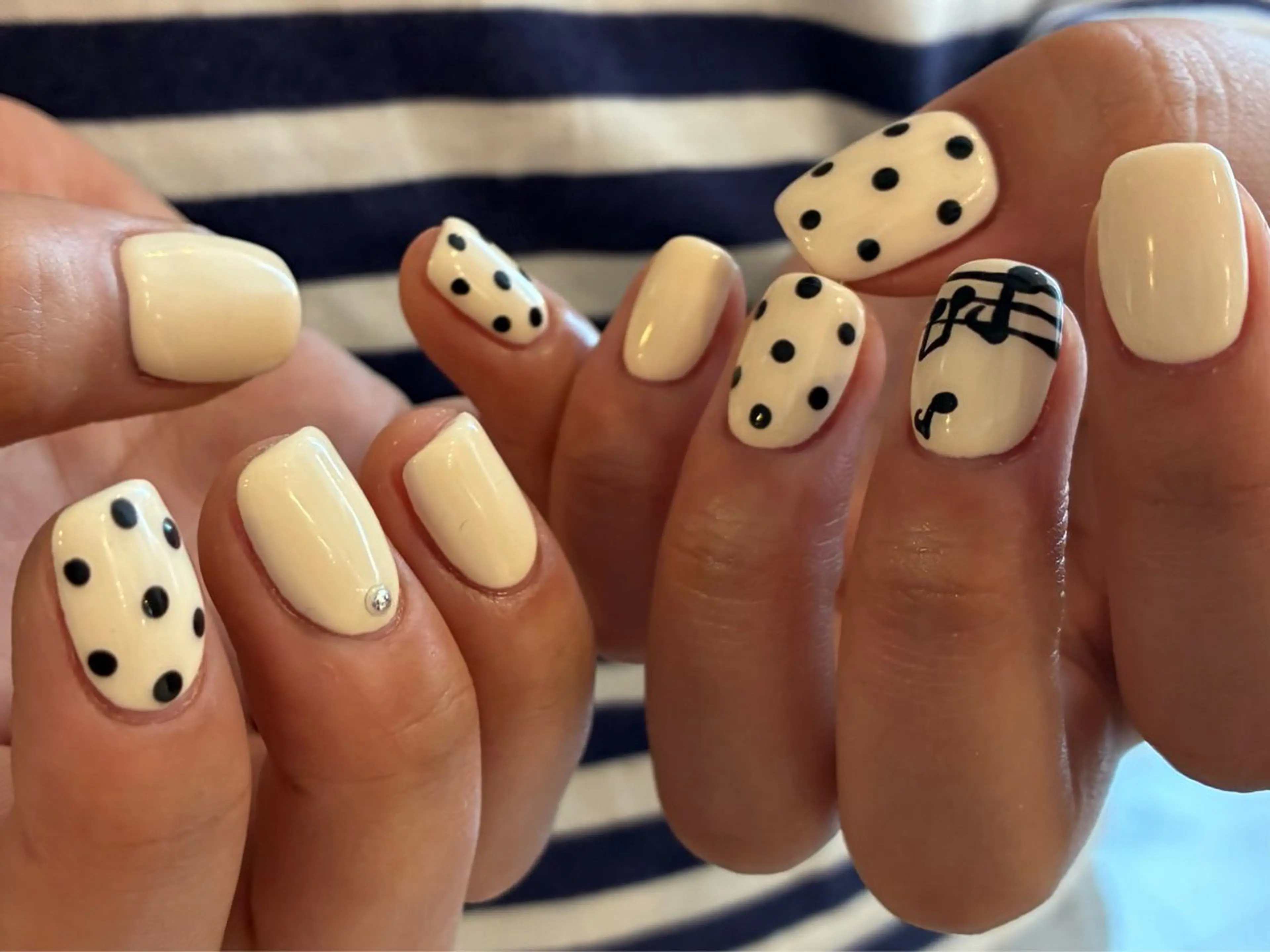 ネイル ハンドネイル 【ANEMONA】 Kyokoのネイルデザイン