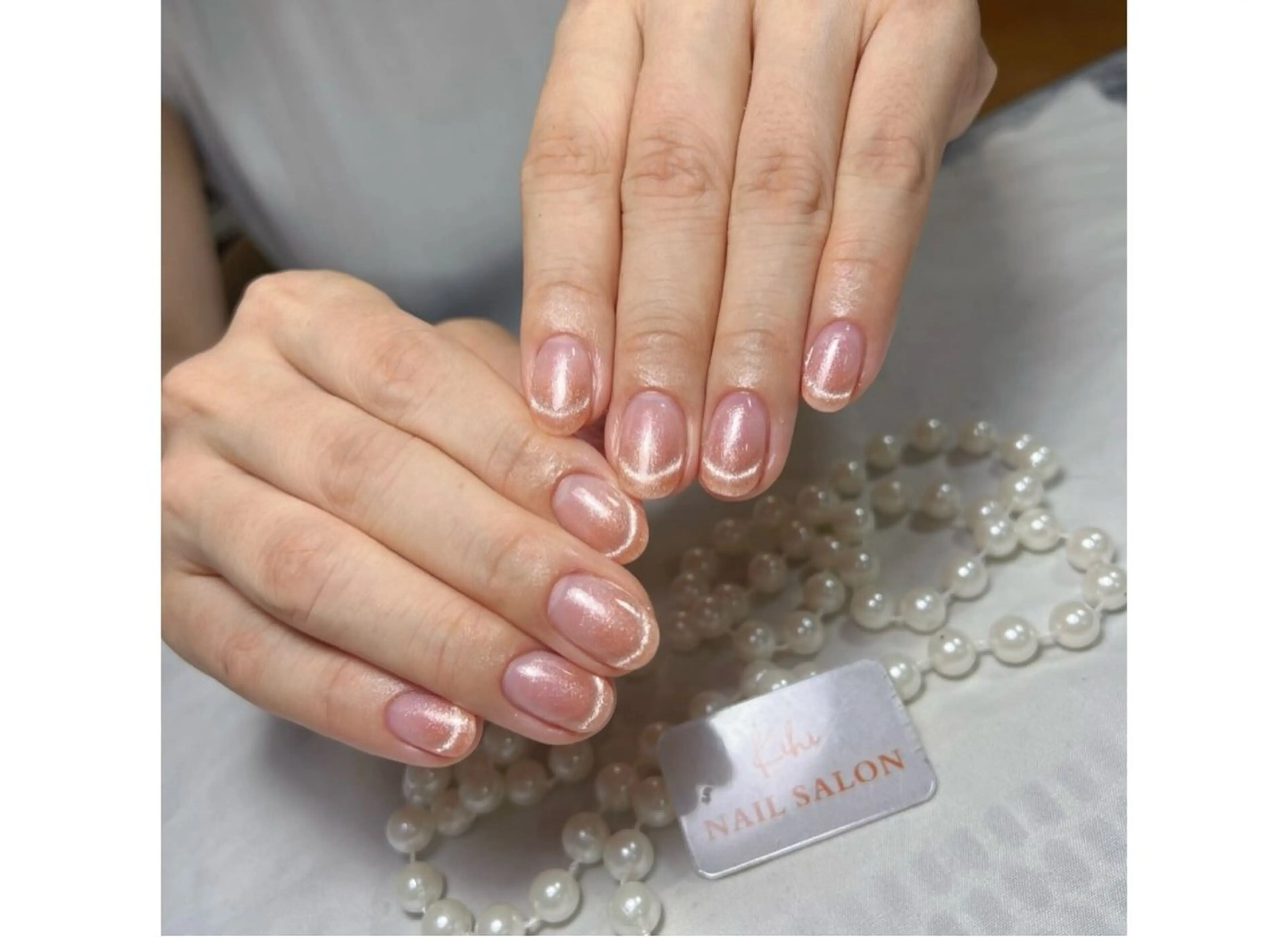 ネイル フレンチネイル ジェルネイル グラデーション キラキラネイル 韓国ネイル 清水 ユナのネイルデザイン