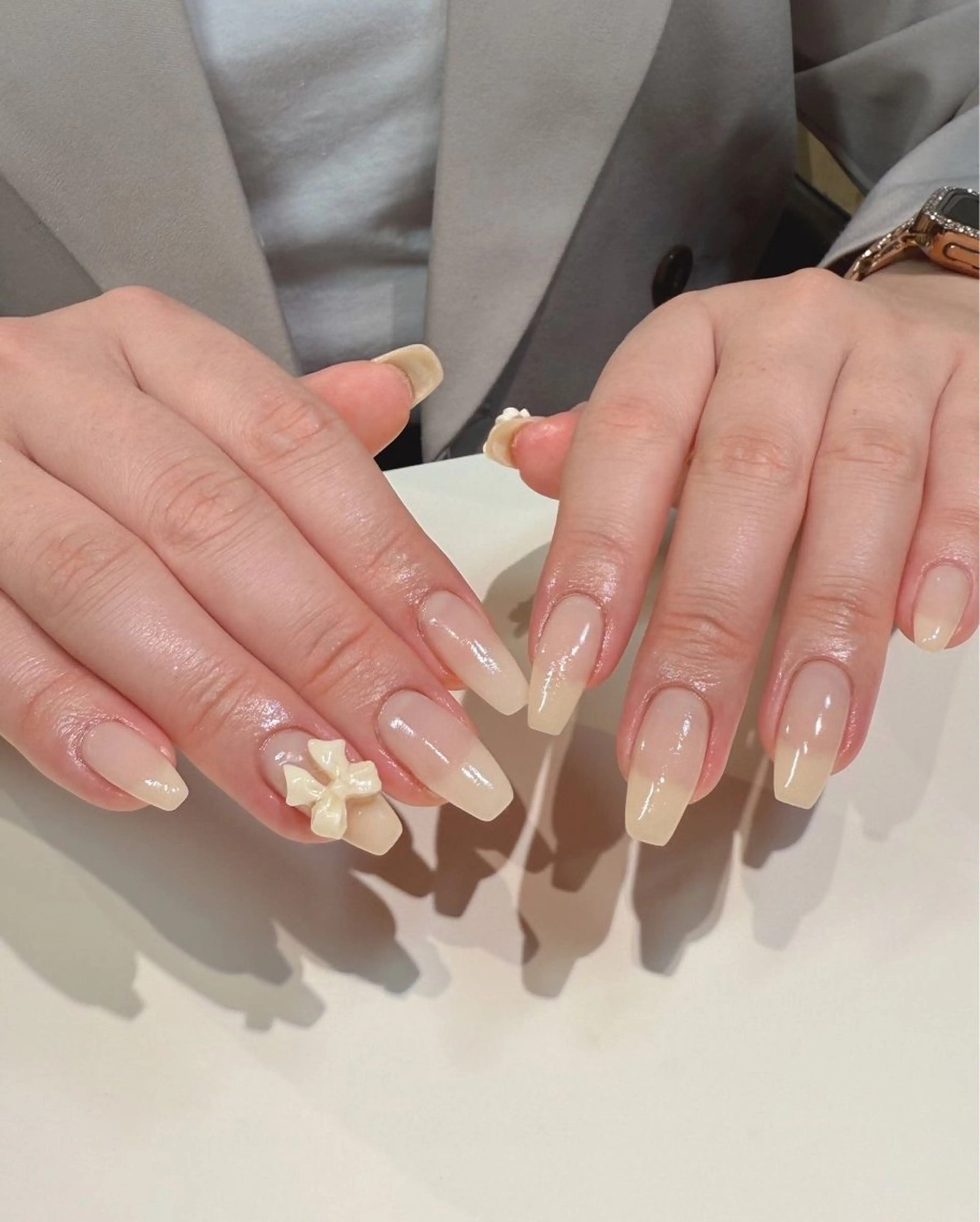 ミディアム 韓国風ヘア ハンドネイル Aila Nail所属・Aila Nail HanChanのネイルデザイン