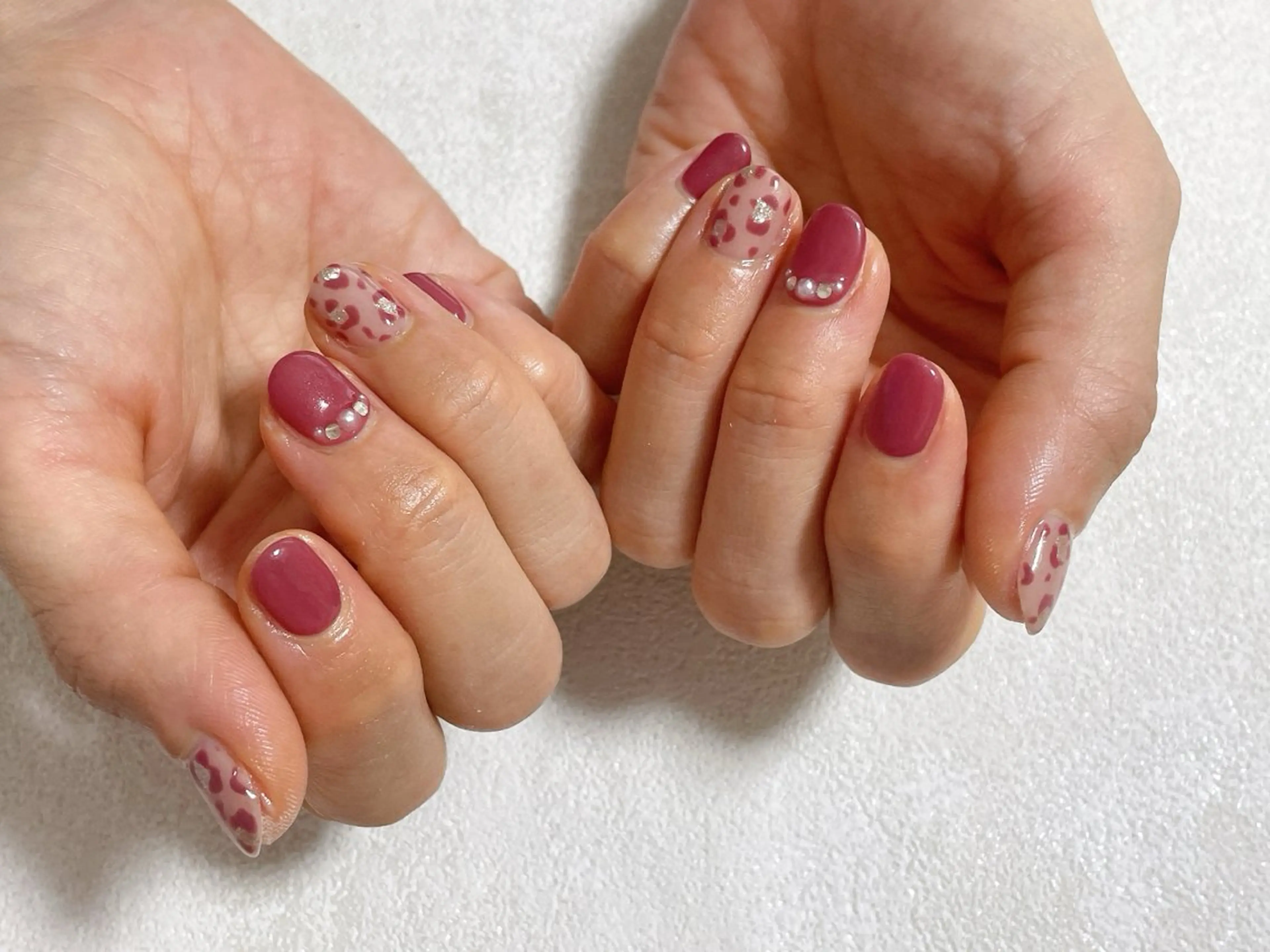 ネイル オーロラネイル フットネイル フレンチネイル ジェルネイル マグネットネイル mogunail &blowのネイルデザイン