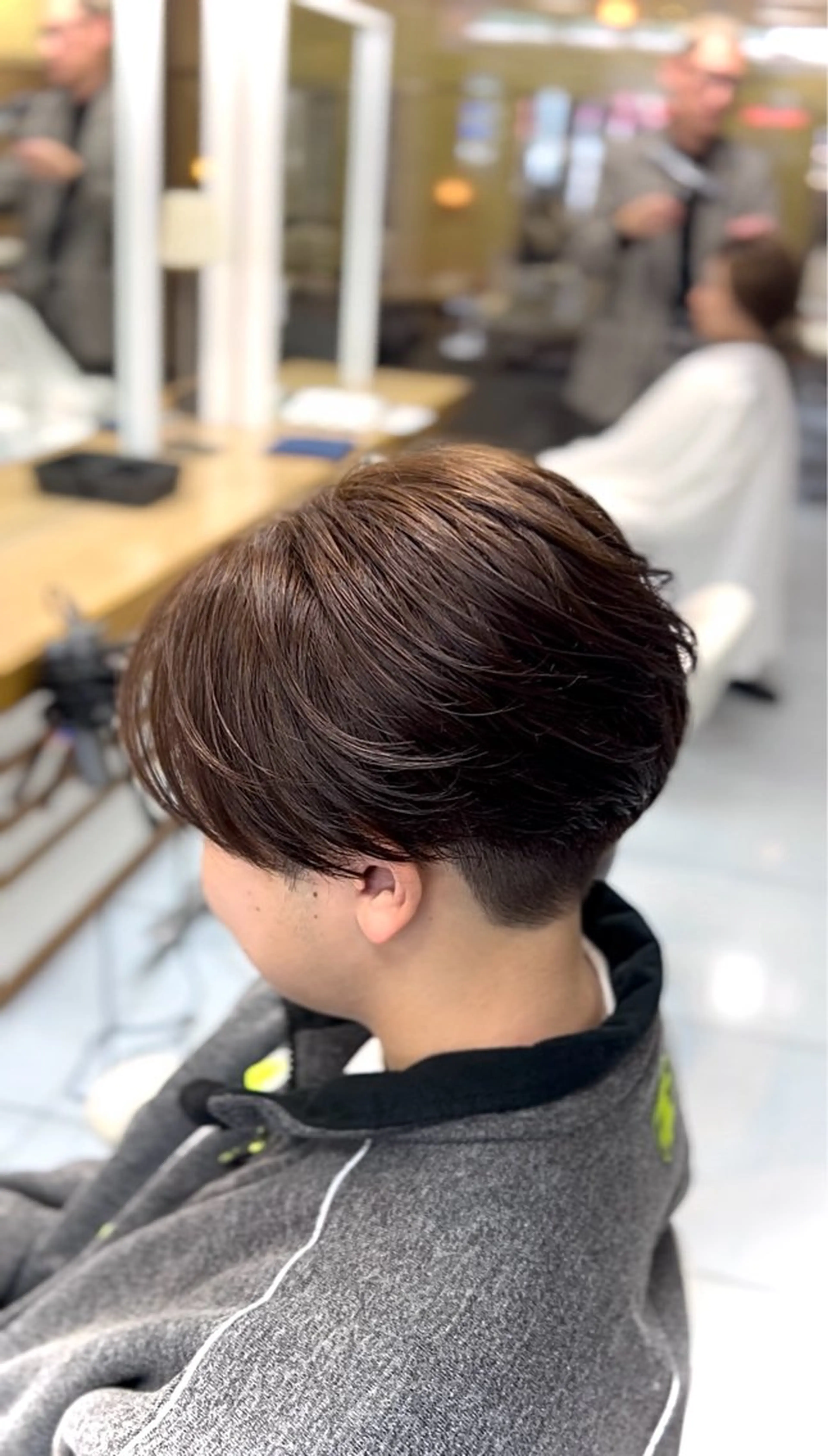 ショート パーマ メンズ センターパート メンズ韓国風 韓国マッシュ マッシュ メンズパーマ カット パーマ トリートメント 🔮メンズ縮毛矯正 メンズパーマ💎竹永のヘアスタイル