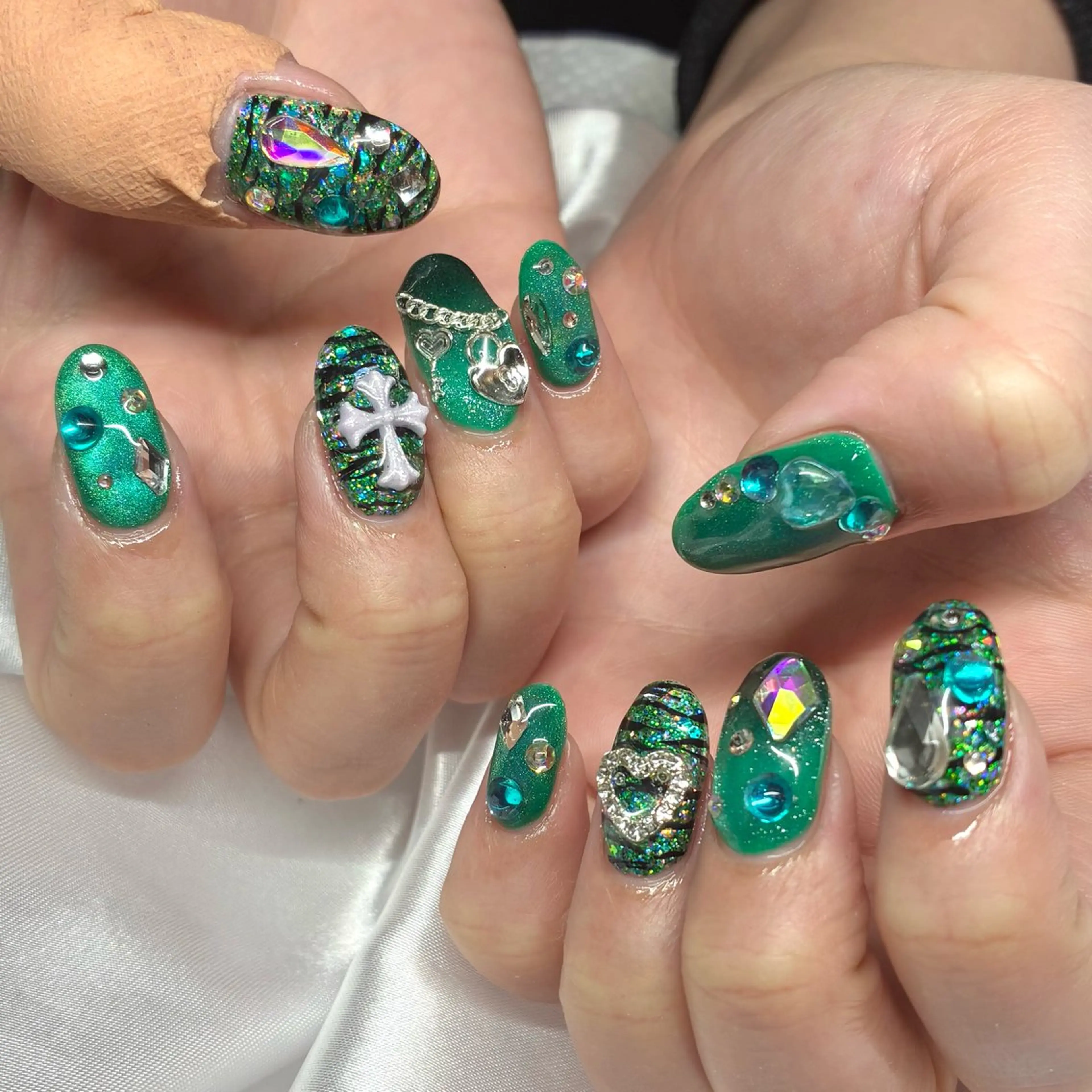 ネイル ハンドネイル Nail ヌシん家 AKANEのネイルデザイン