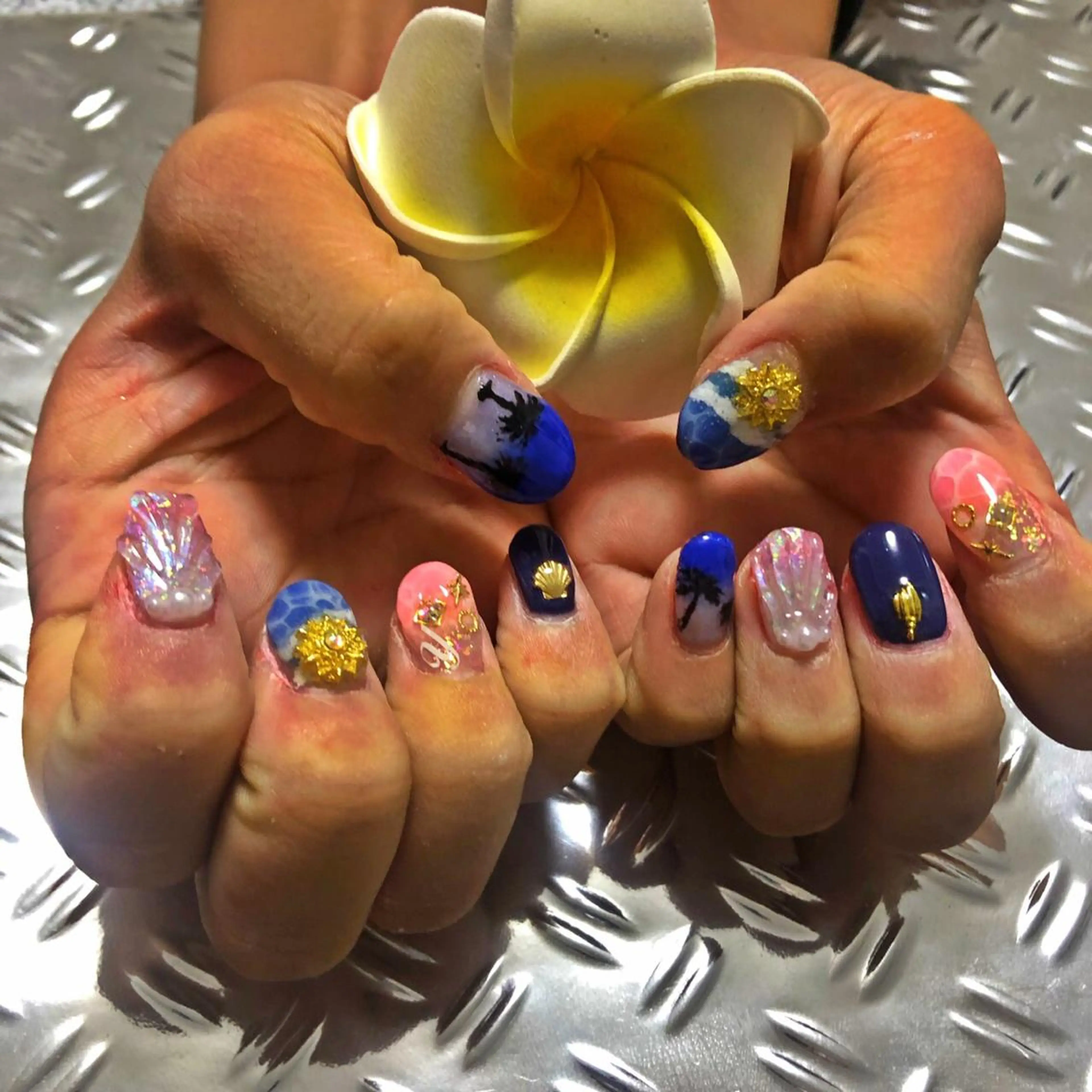 ネイル ulu nailのネイルデザイン