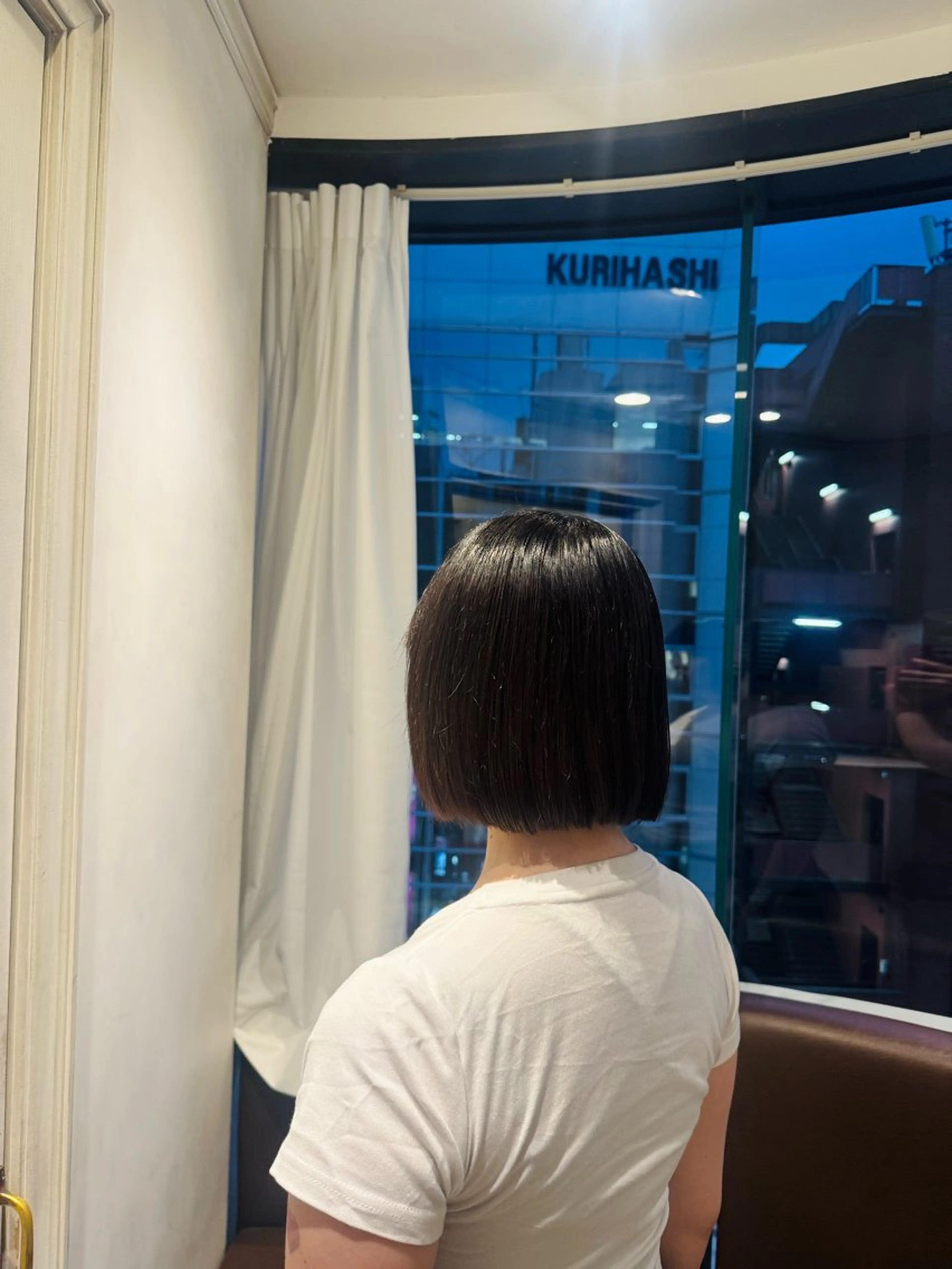 ショート 切りっぱなしボブ ボブ カット 透明感カラー💜 モテ髪 空陽💙のヘアスタイル