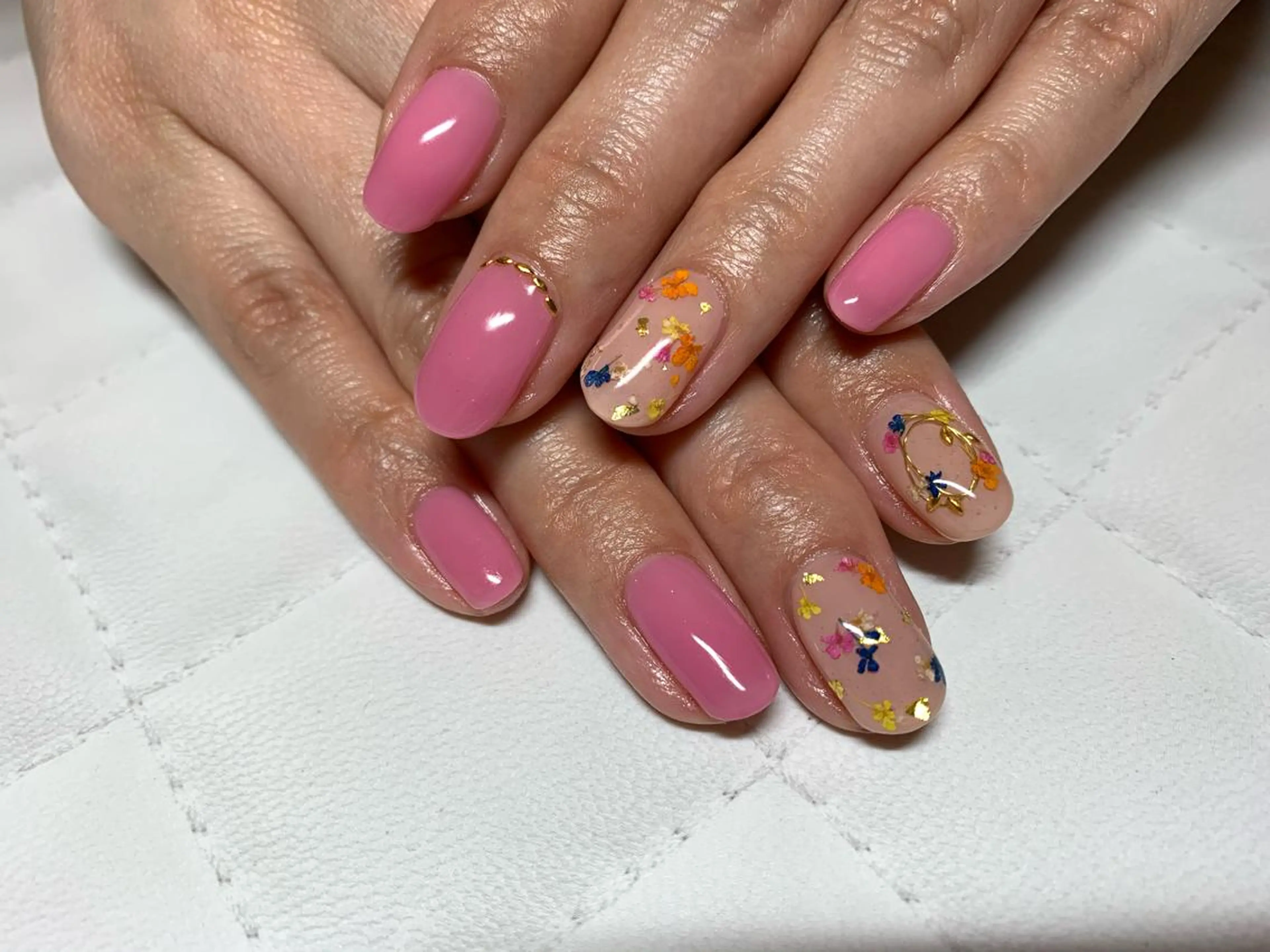 ネイル 髙城 亜紀のネイルデザイン