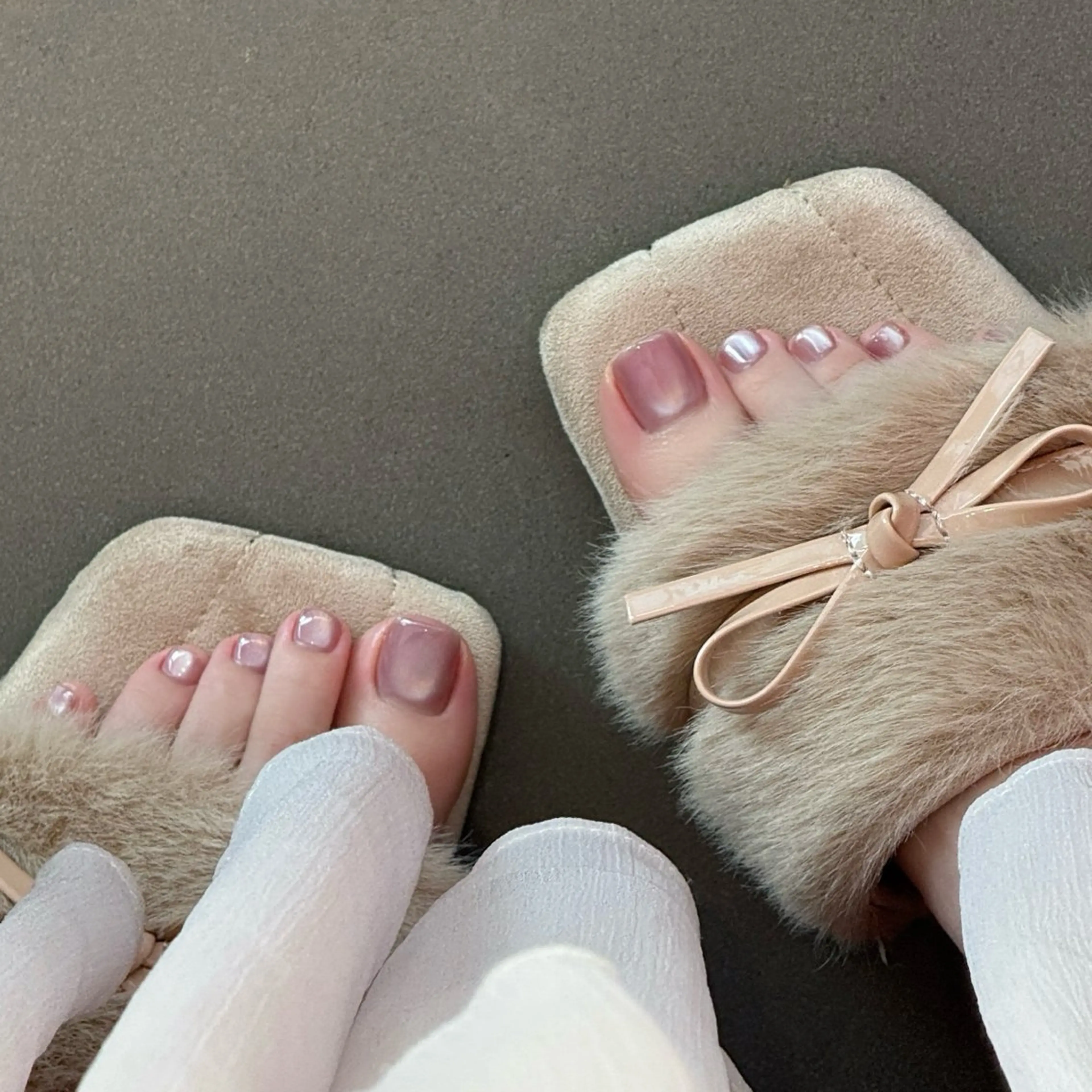 ネイル チークネイル 成人式 フレンチネイル グラデーション 氷ネイル・うるうるネイル フットネイル カク チカギョクのネイルデザイン